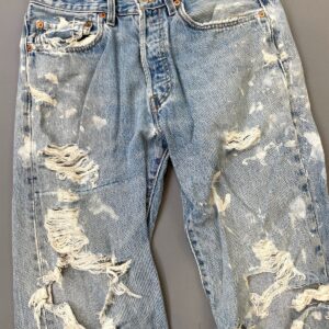 LEVIS *AS-IS* PERFECTLY PAINT SPLATTERED & THRASHED LEVIS 501 DENIM JEANS in BLUE
