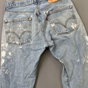 LEVIS *AS-IS* PERFECTLY PAINT SPLATTERED & THRASHED LEVIS 501 DENIM JEANS in BLUE