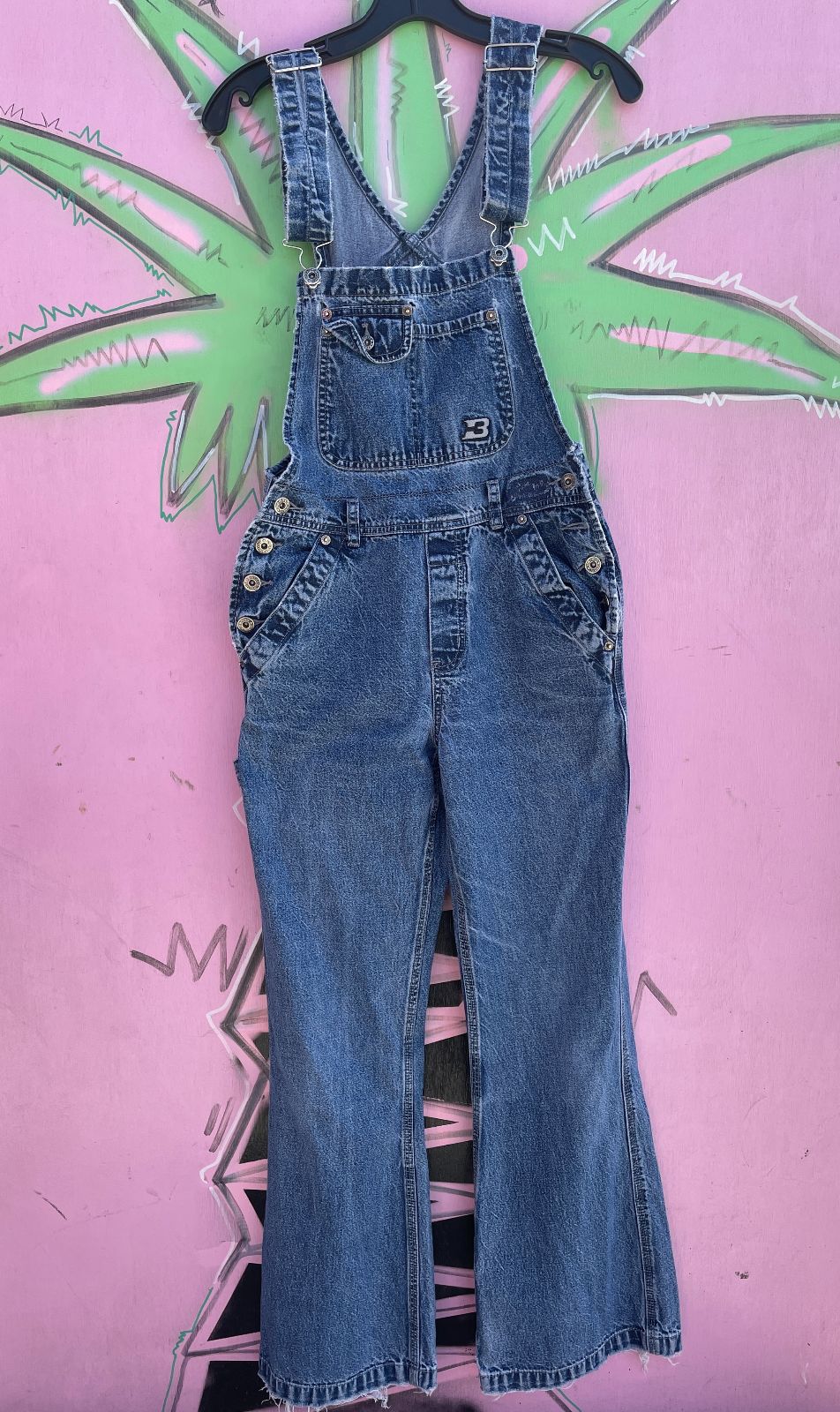 BRODY OVERALLS Y2K PERFECTLY DISTRESSED MEDIUM WASH FLARED DENIM OVERALLS in BLUE