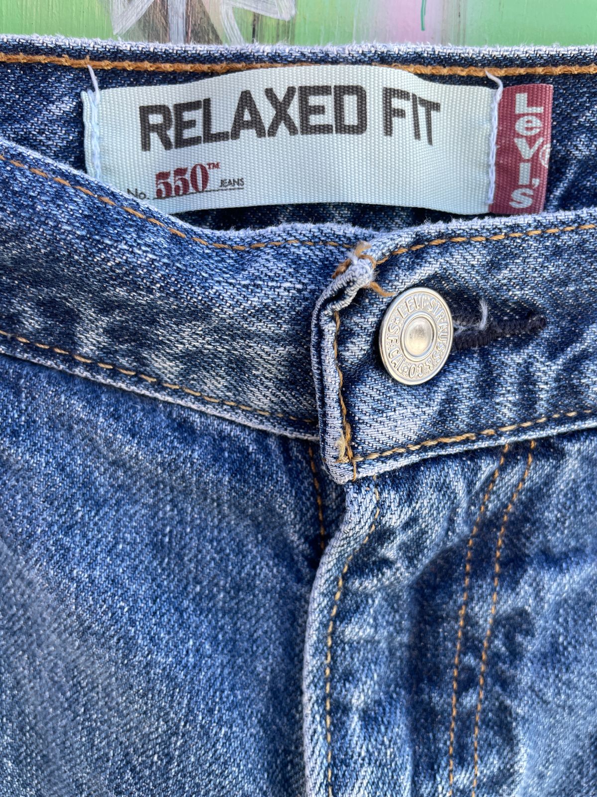 LEVIS LEVIS 550 DENIM JEAN SHORTS in BLUE