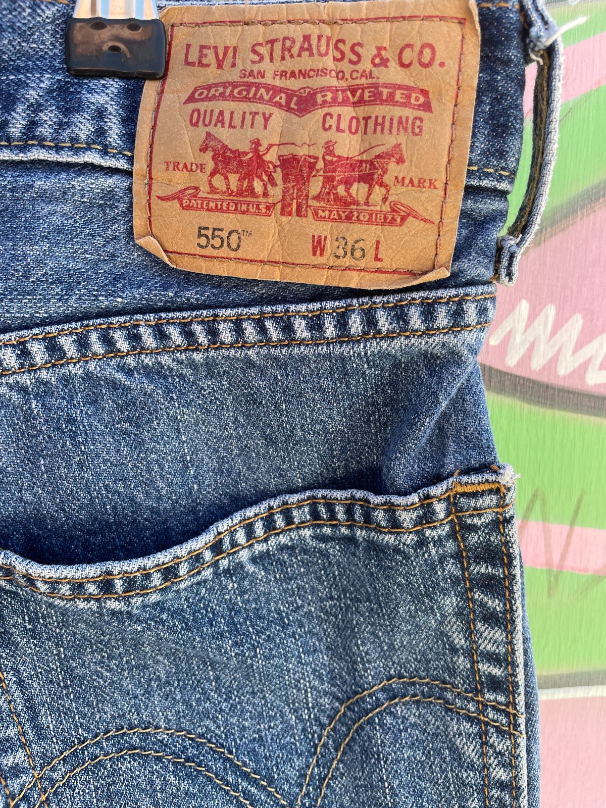LEVIS LEVIS 550 DENIM JEAN SHORTS in BLUE