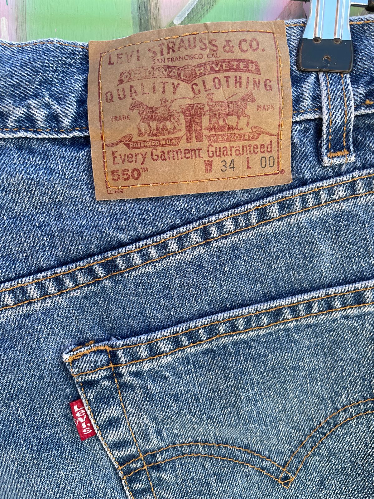 LEVIS 1990S MADE IN MEXICO LEVIS 550 DENIM JEAN SHORTS in BLUE