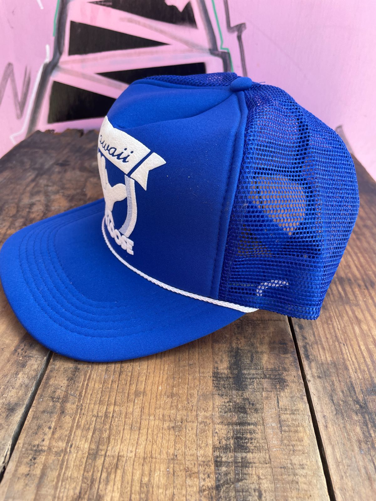 HAWAIIAN HEADWEAR HAWAII HANG LOOSE SNAPBACK TRUCKER HAT in BLUE, WHITE