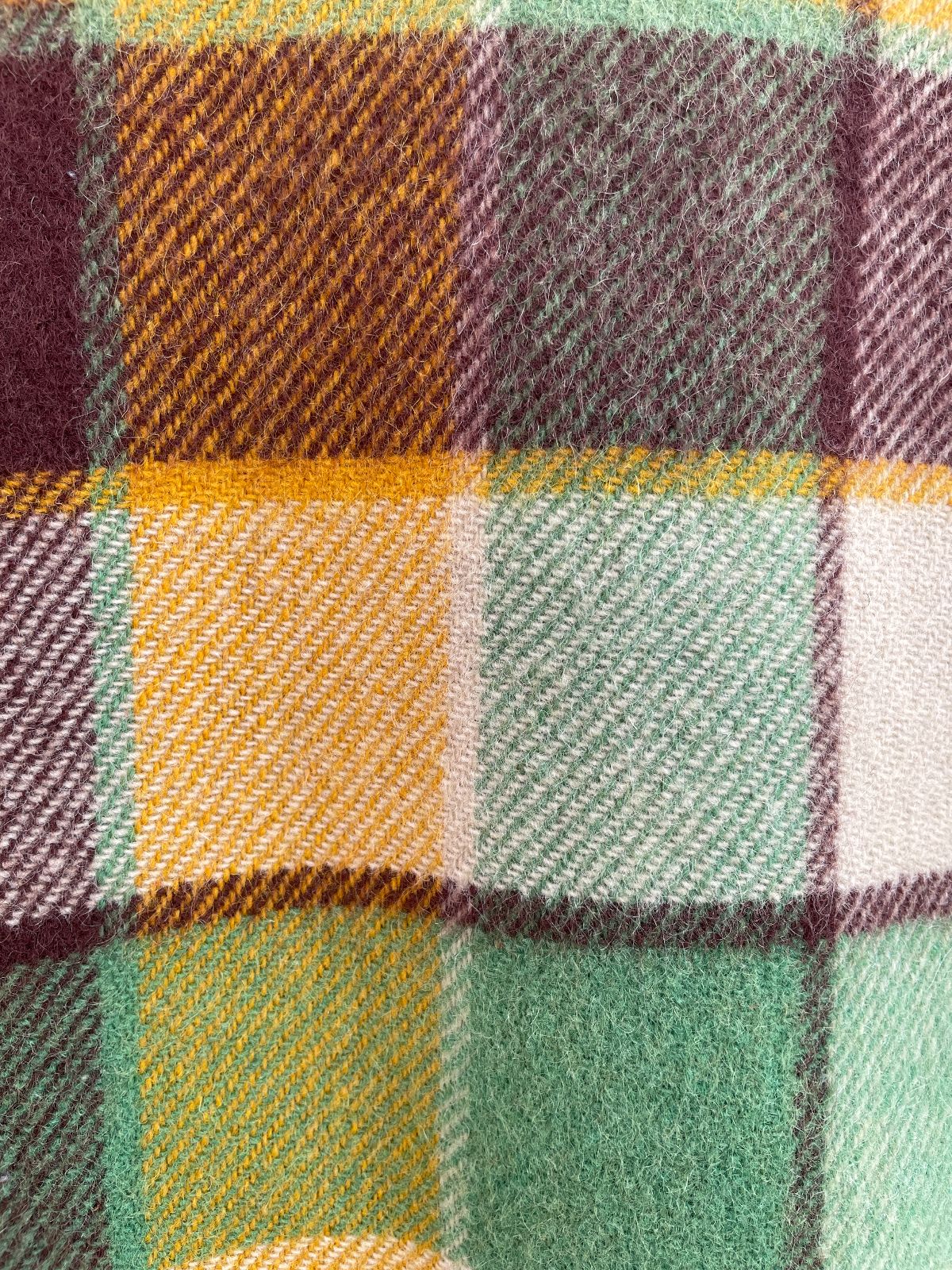 FOURTY BELOW BRIGHT! 1950S 100% WOOL HEAVY FLANNEL JACKET - DOUBLE FRONT CHEST POCKETS in YELLOW, BROWN, GREEN