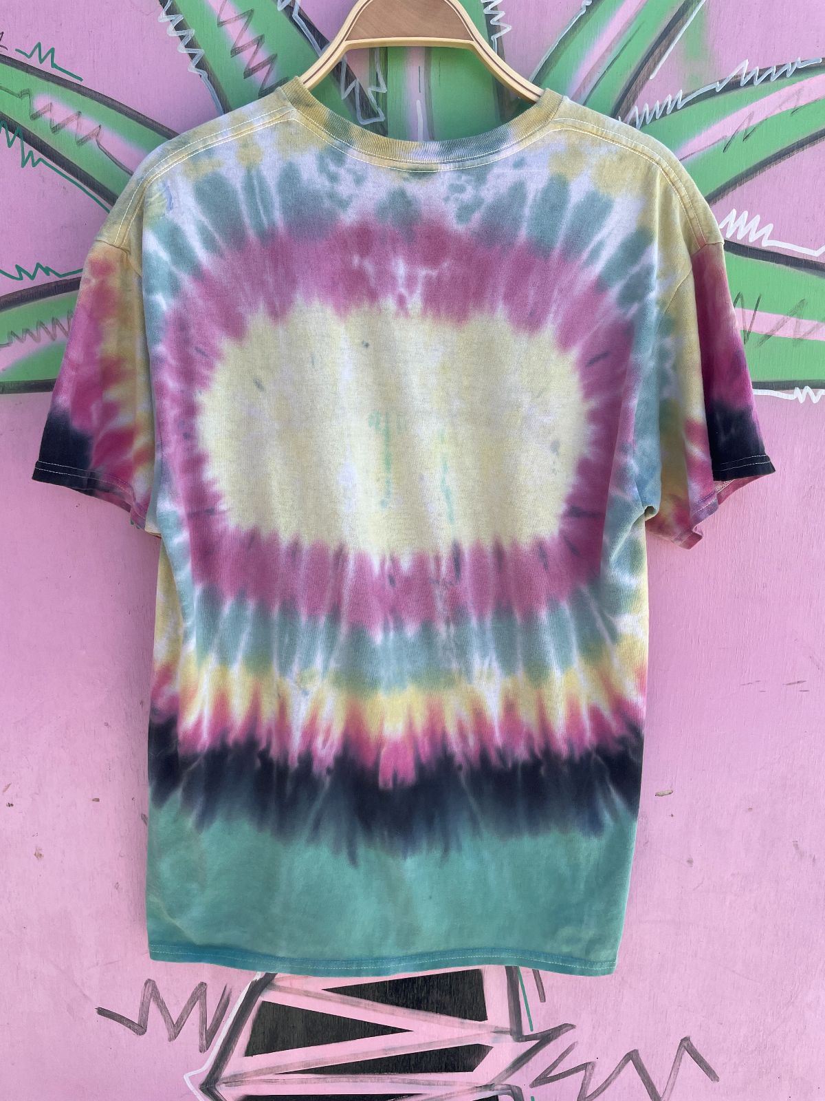 ZION COOL! BOB MARLEY & THE WAILERS EXODUS GRAPHIC PASTEL TIE DYE TSHIRT in GREEN