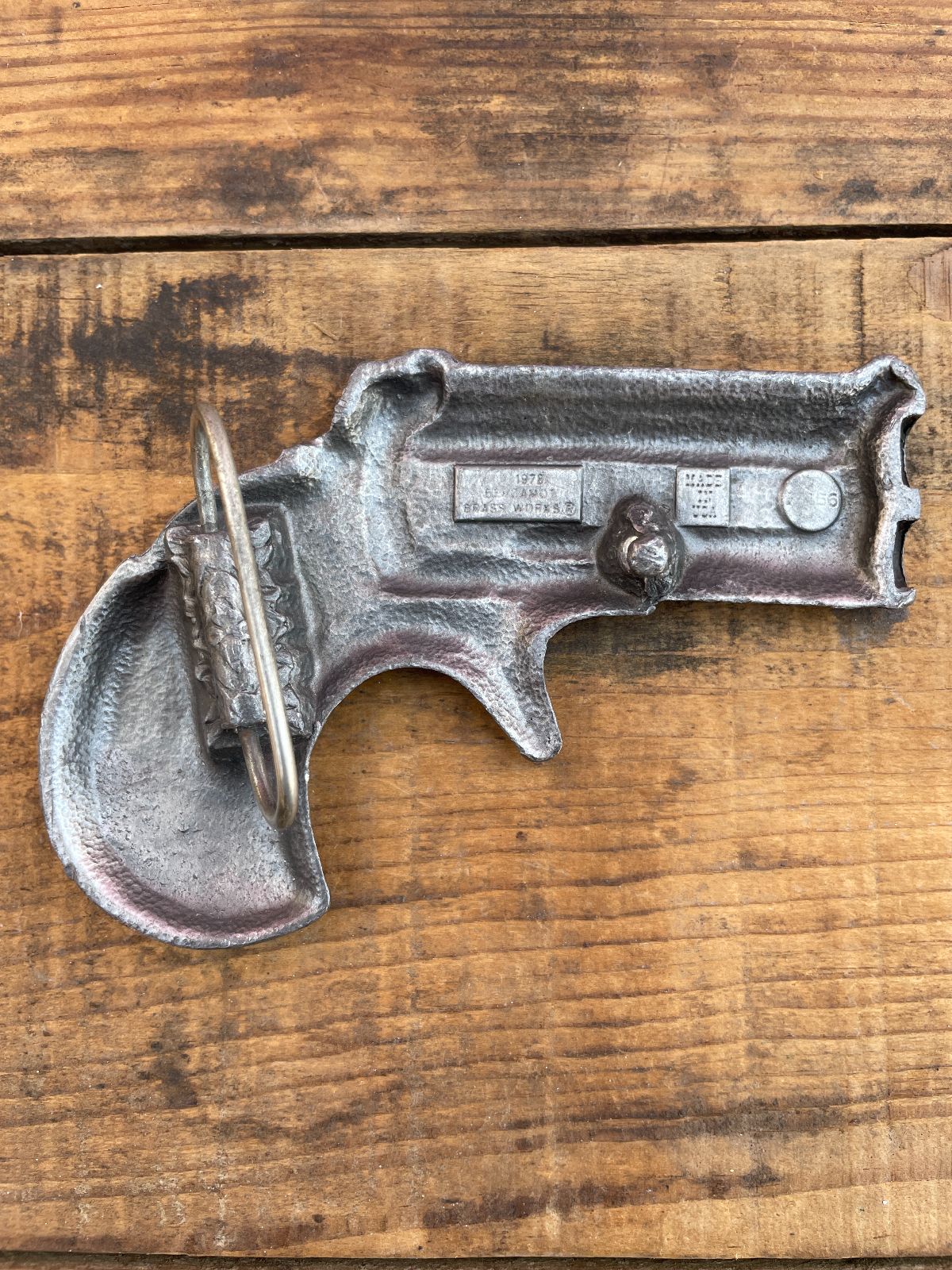 BERGAMOT BRASS WORKS 1978 BERGAMOT BRASS DERRINGER PISTOL BELT BUCKLE