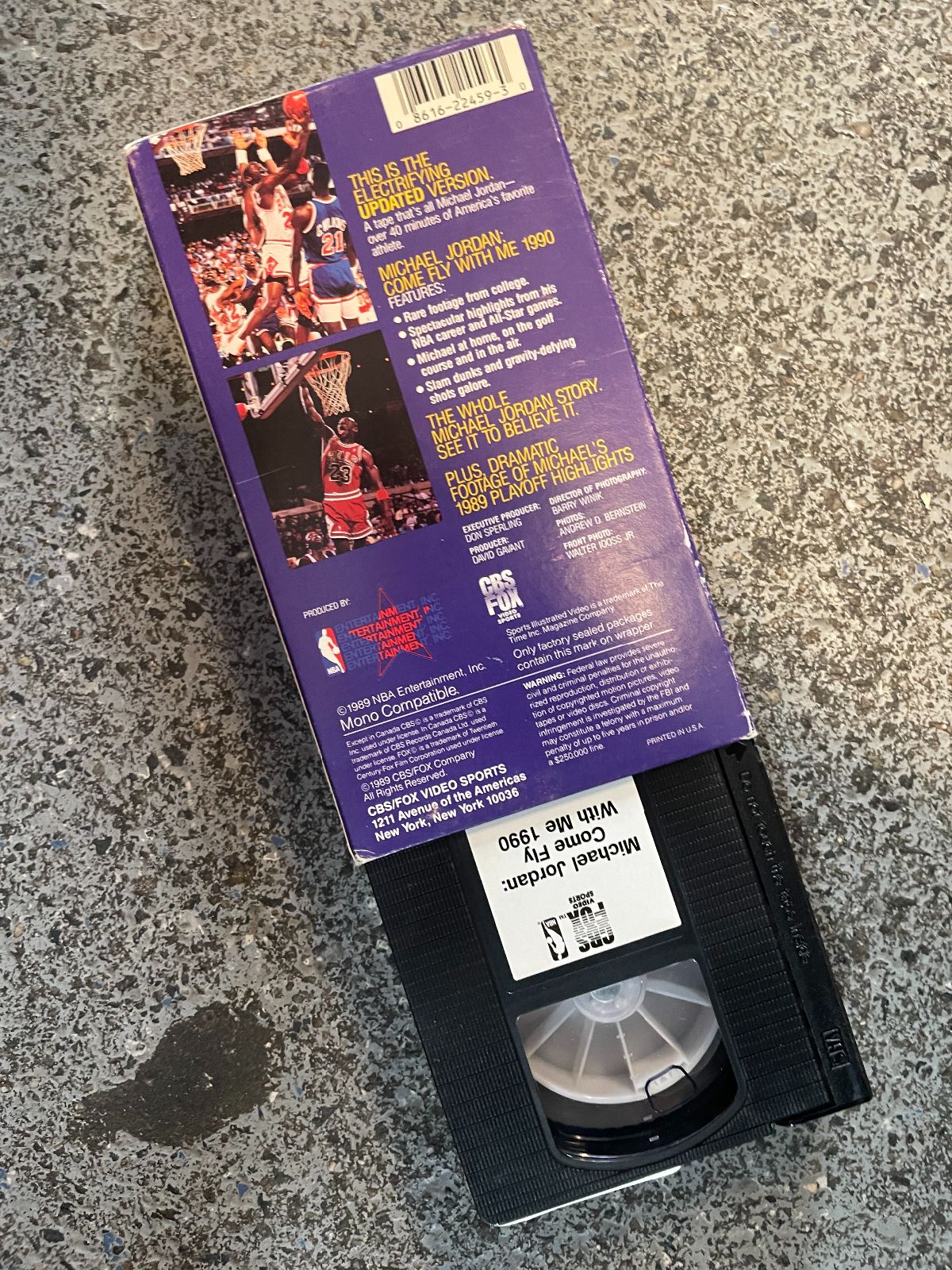 SPORTS ILLUSTRATED MICHAEL JORDAN COME FLY WITH ME VHS TAPE