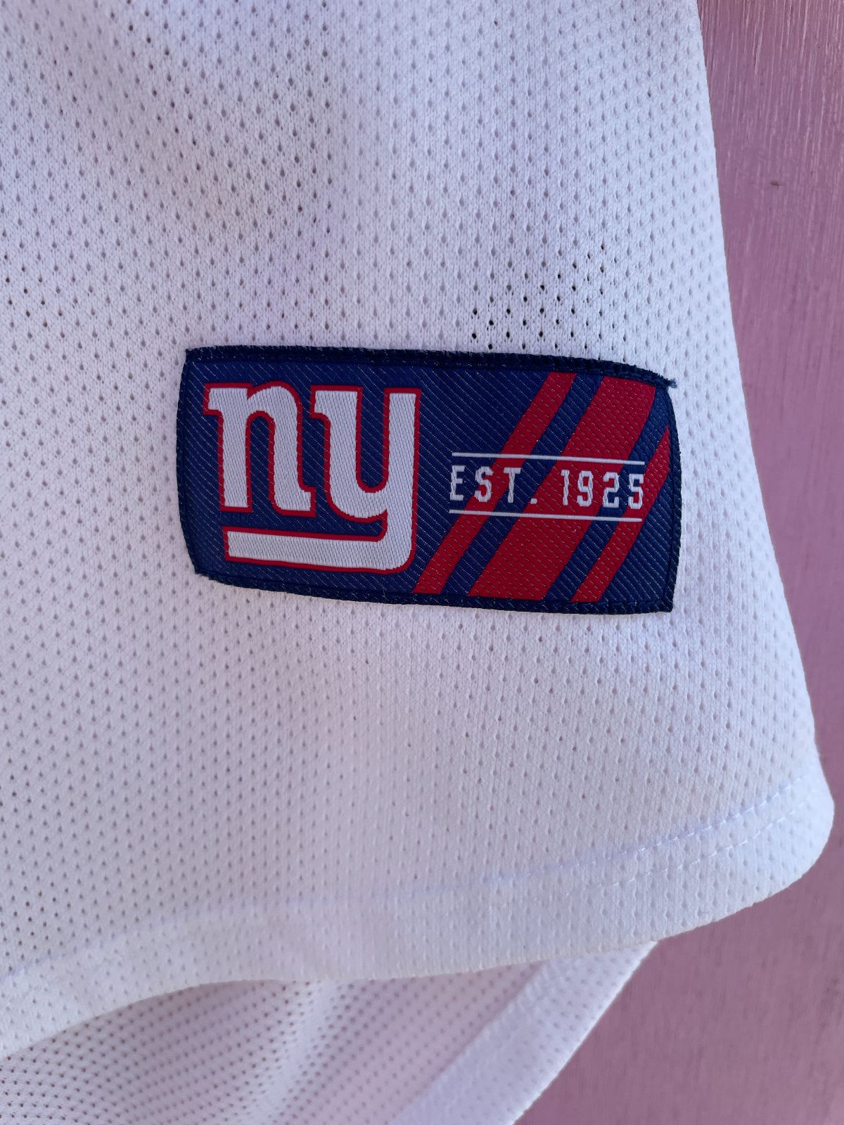 TEAM APPAREL NFL NEW YORK GIANTS FOOTBALL JERSEY in WHITE