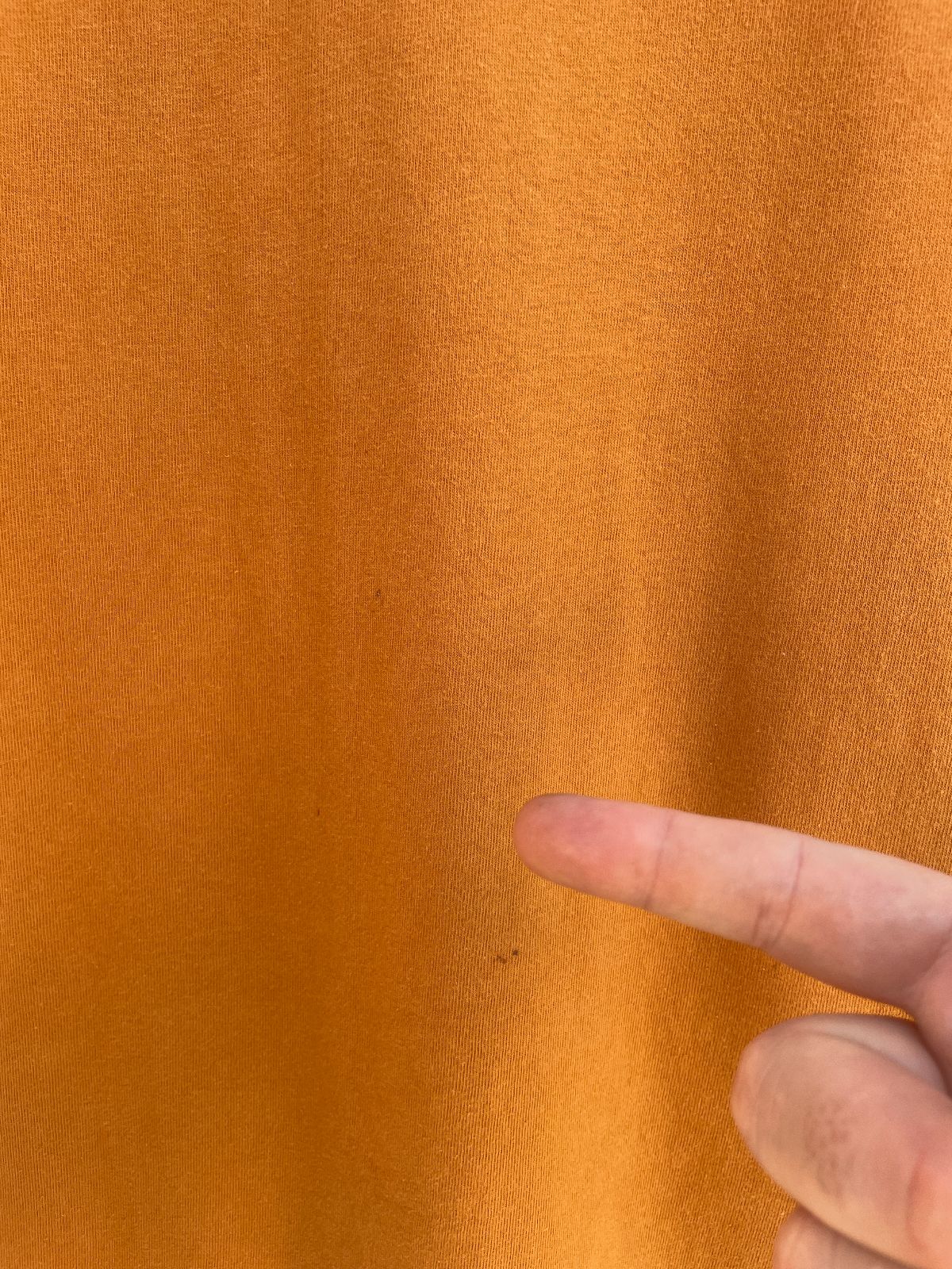 SUPREME SUPREME T-SHIRT in ORANGE