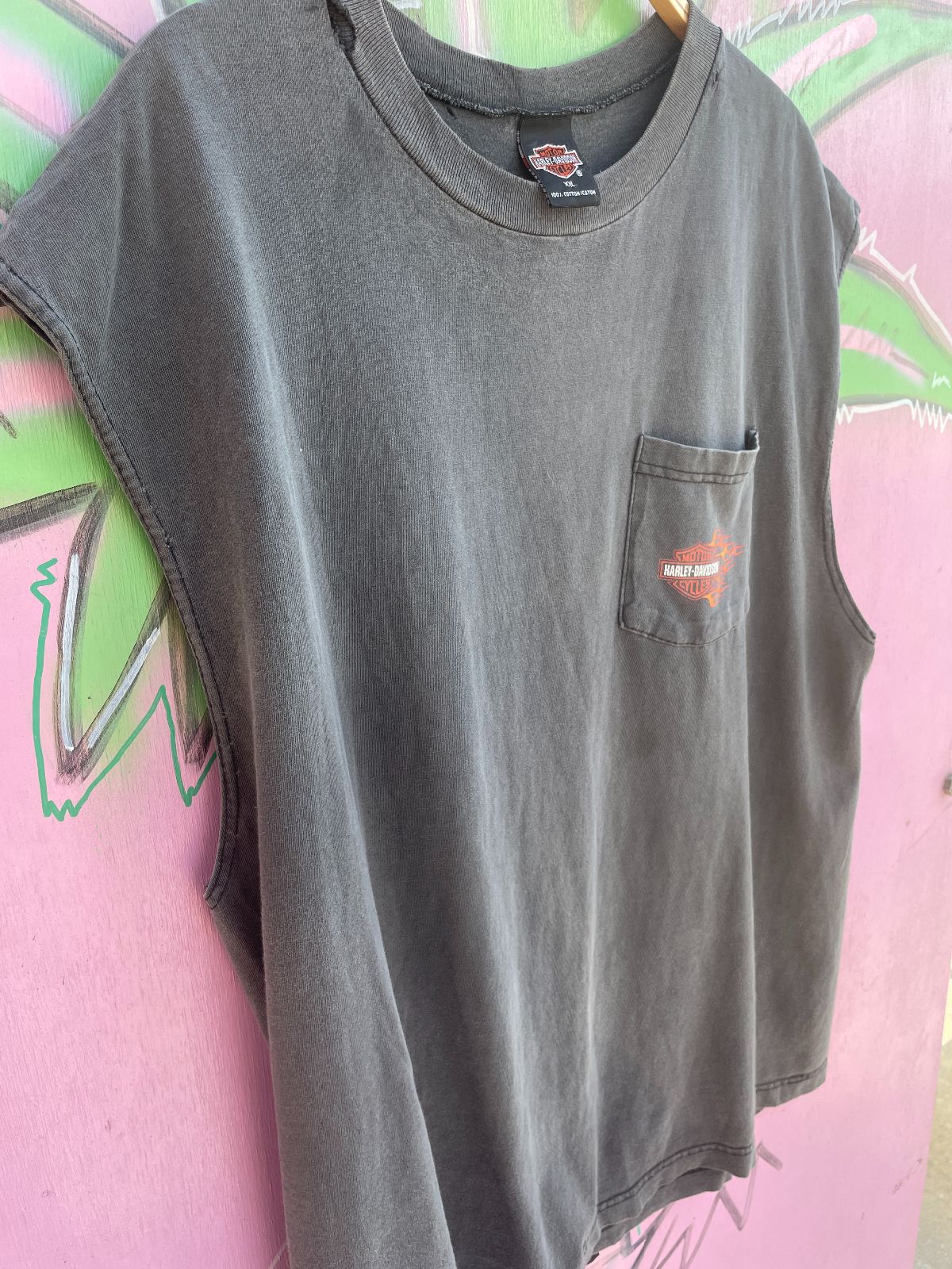 HARLEY DAVIDSON SUNFADED SLEEVELESS HARLEY DAVIDSON POCKET T-SHIRT STATESVILLE NC in BLACK