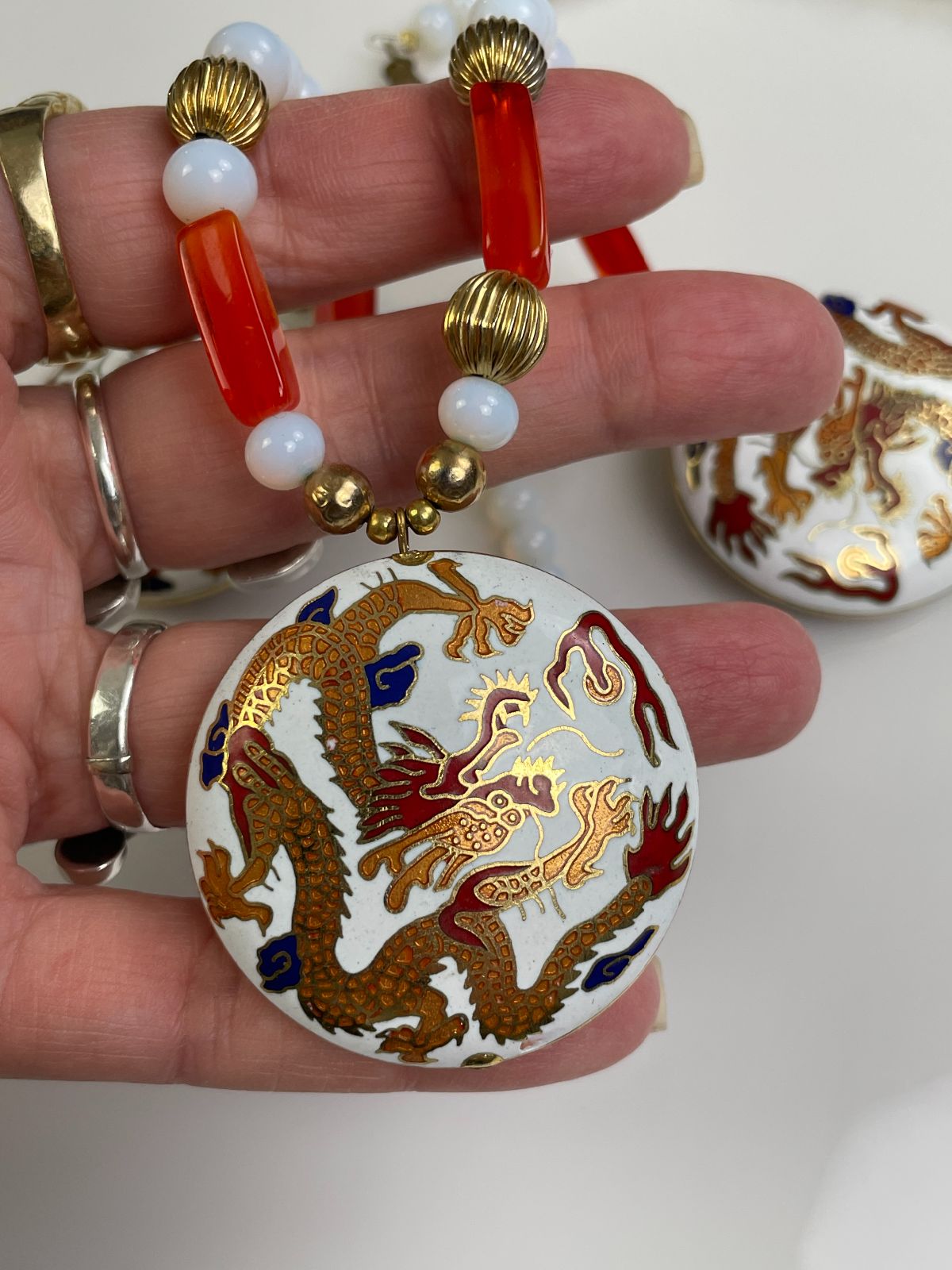 CHINESE DRAGON BEADED NECKLACE WITH SCREW BARREL CLASP in ORANGE, WHITE, GOLD