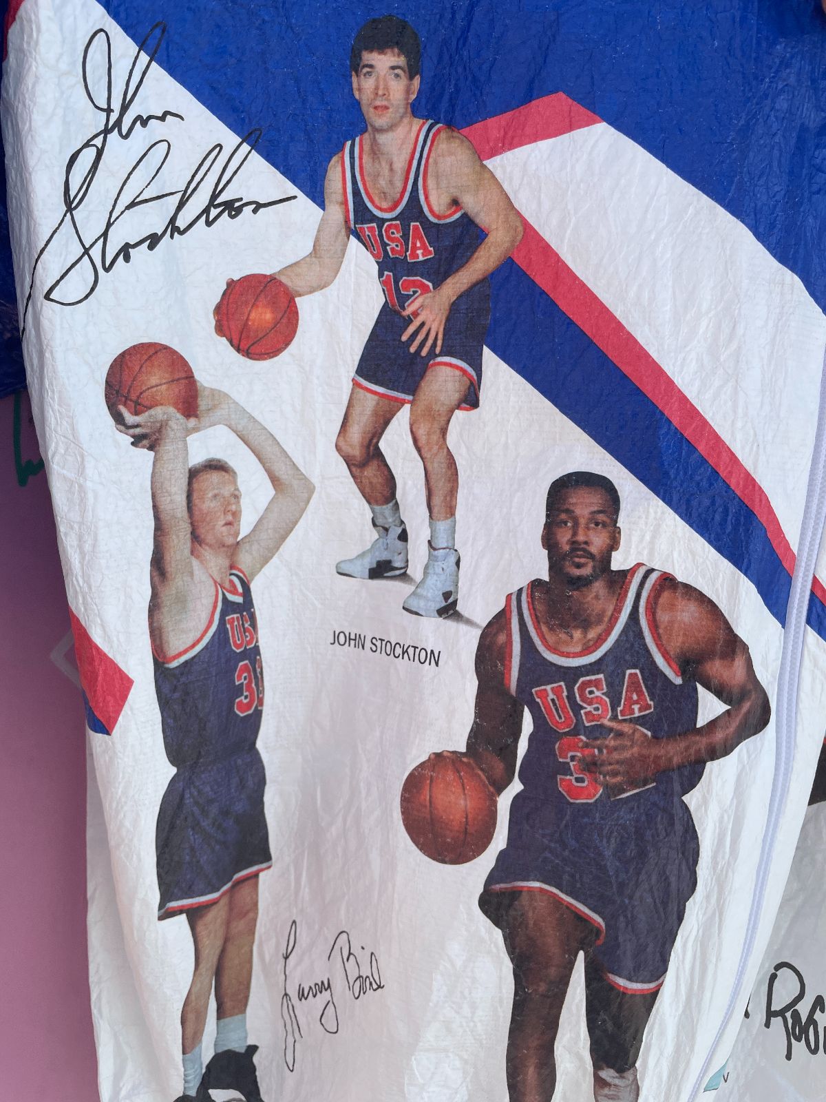 1992 OLYMPIC BASKETBALL DREAM TEAM TYVEK PAPER JACKET in BLUE, WHITE