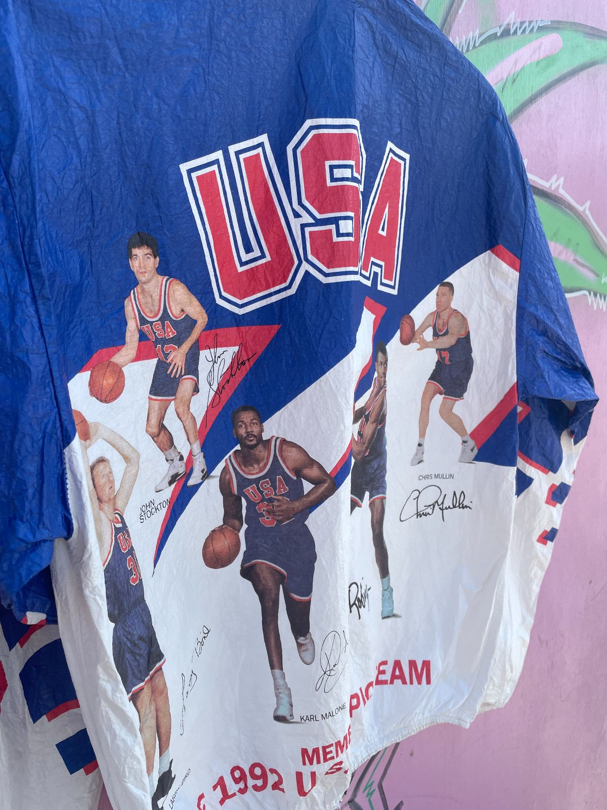 1992 OLYMPIC BASKETBALL DREAM TEAM TYVEK PAPER JACKET in BLUE, WHITE