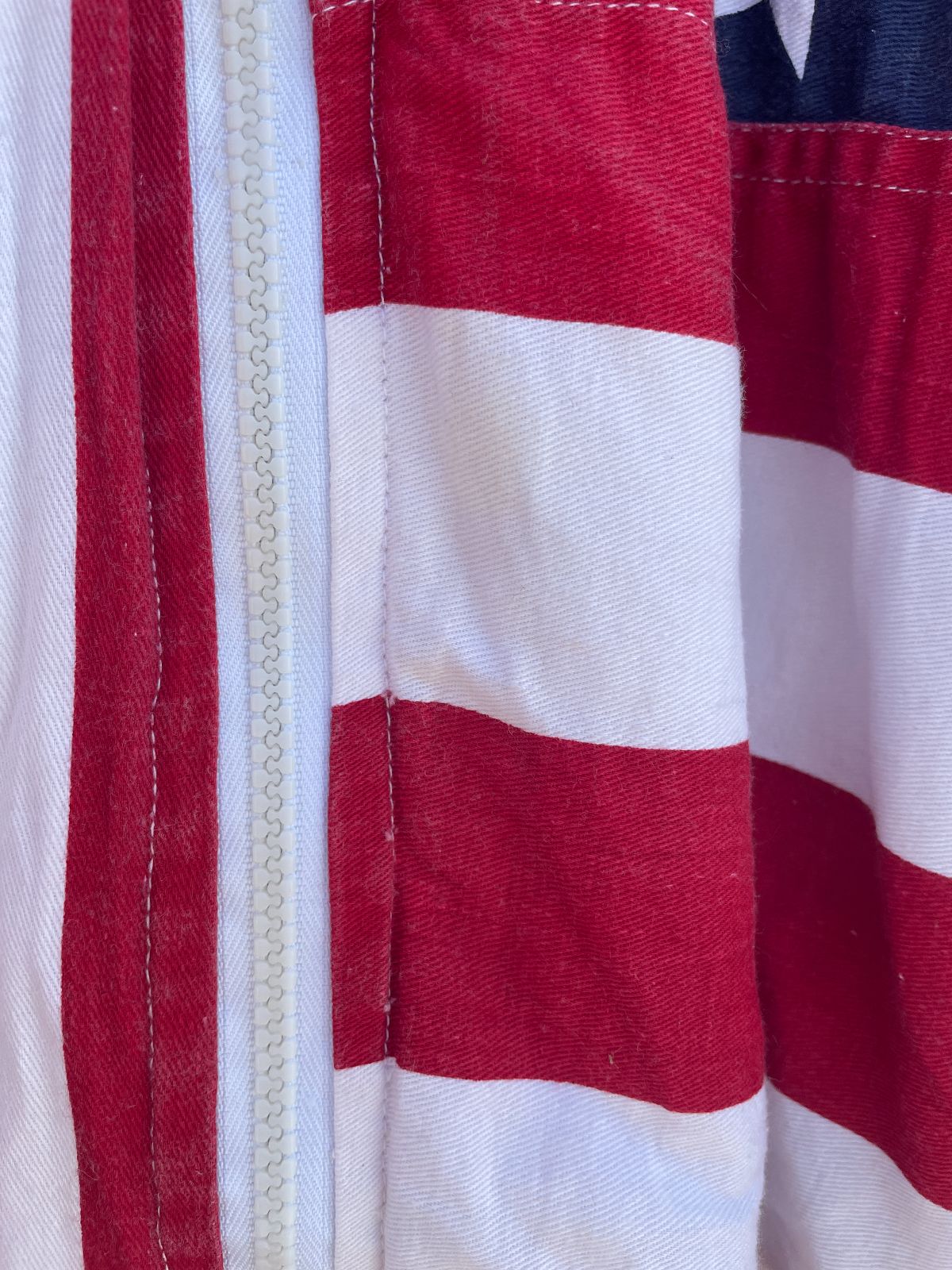 ROSETTES STARS AND STRIPES US FLAG ZIP-UP COTTON JACKET in RED, WHITE, BLUE