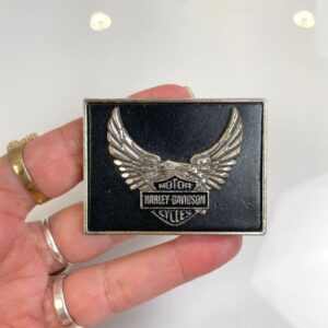HARLEY DAVIDSON SQUARED HARLEY DAVIDSON LEATHER INLAY BELT BUCKLE in SILVER, BLACK