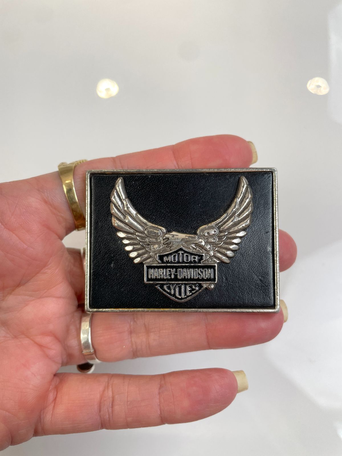 HARLEY DAVIDSON SQUARED HARLEY DAVIDSON LEATHER INLAY BELT BUCKLE in SILVER, BLACK