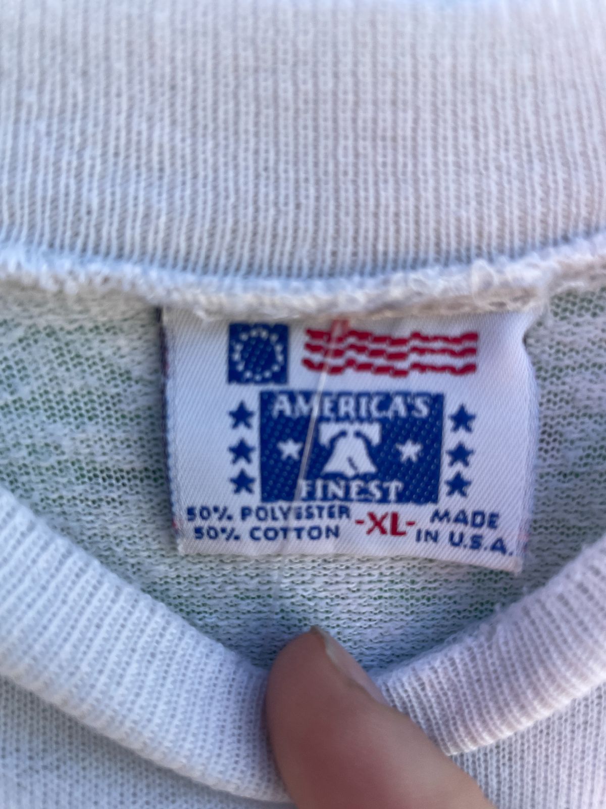 AMERICAS FINEST *AS-IS* MERCEDES BENZ CUT SLEEVE SWEATSHIRT in WHITE