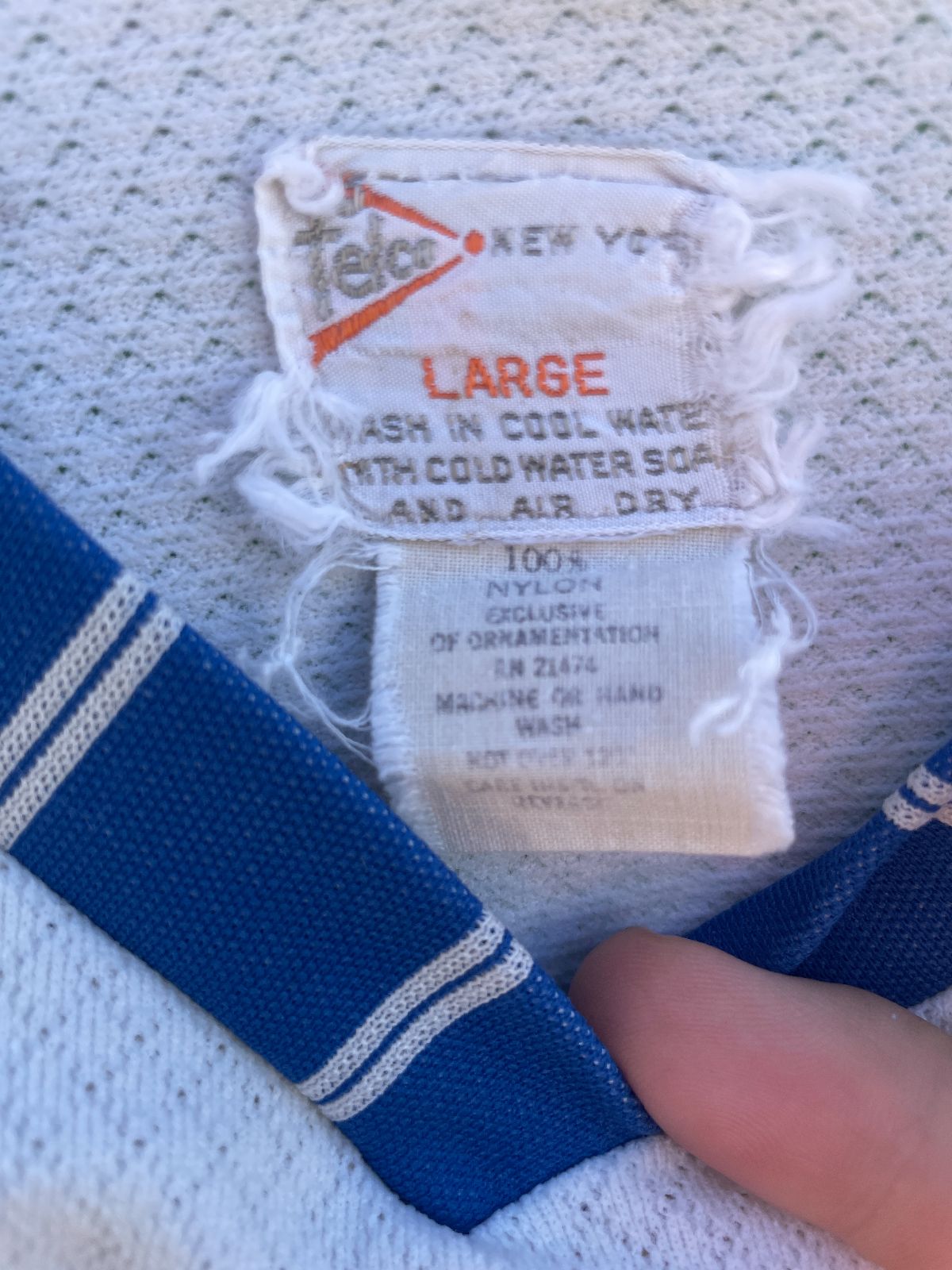 FELCO *AS-IS* RETRO 1960S TAP A KEG STRIPED SLEEVE HEM in WHITE, BLUE