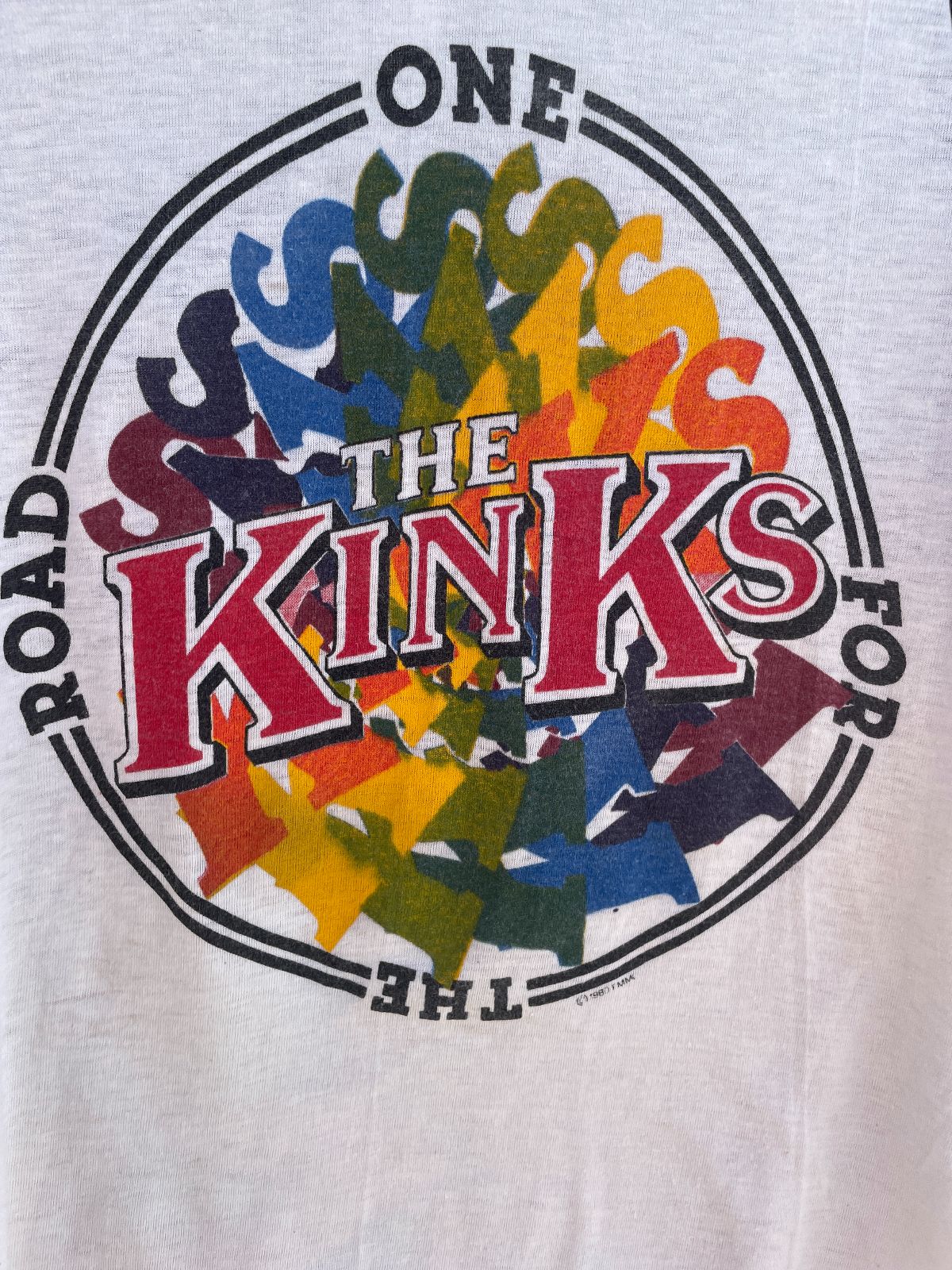 Anvil *AS-IS* THE KINKS - 1980S ONE FOR THE ROAD TOUR RAGLAN T-SHIRT in WHITE, BLACK