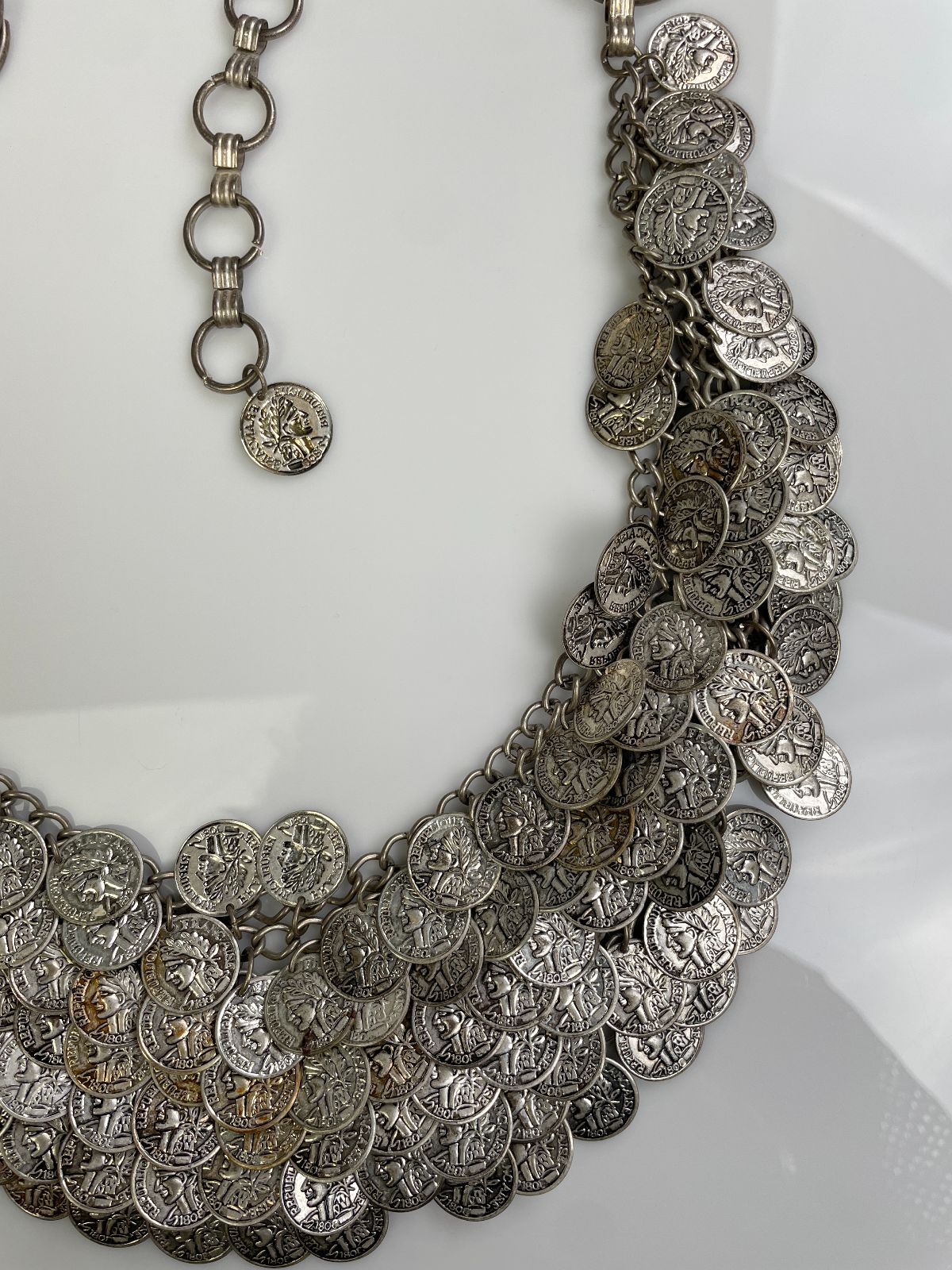 1980S ANTIQUE SILVER MULTI LAYER MESH DANGLING FRENCH COIN CHAIN HIP BELT in SILVER