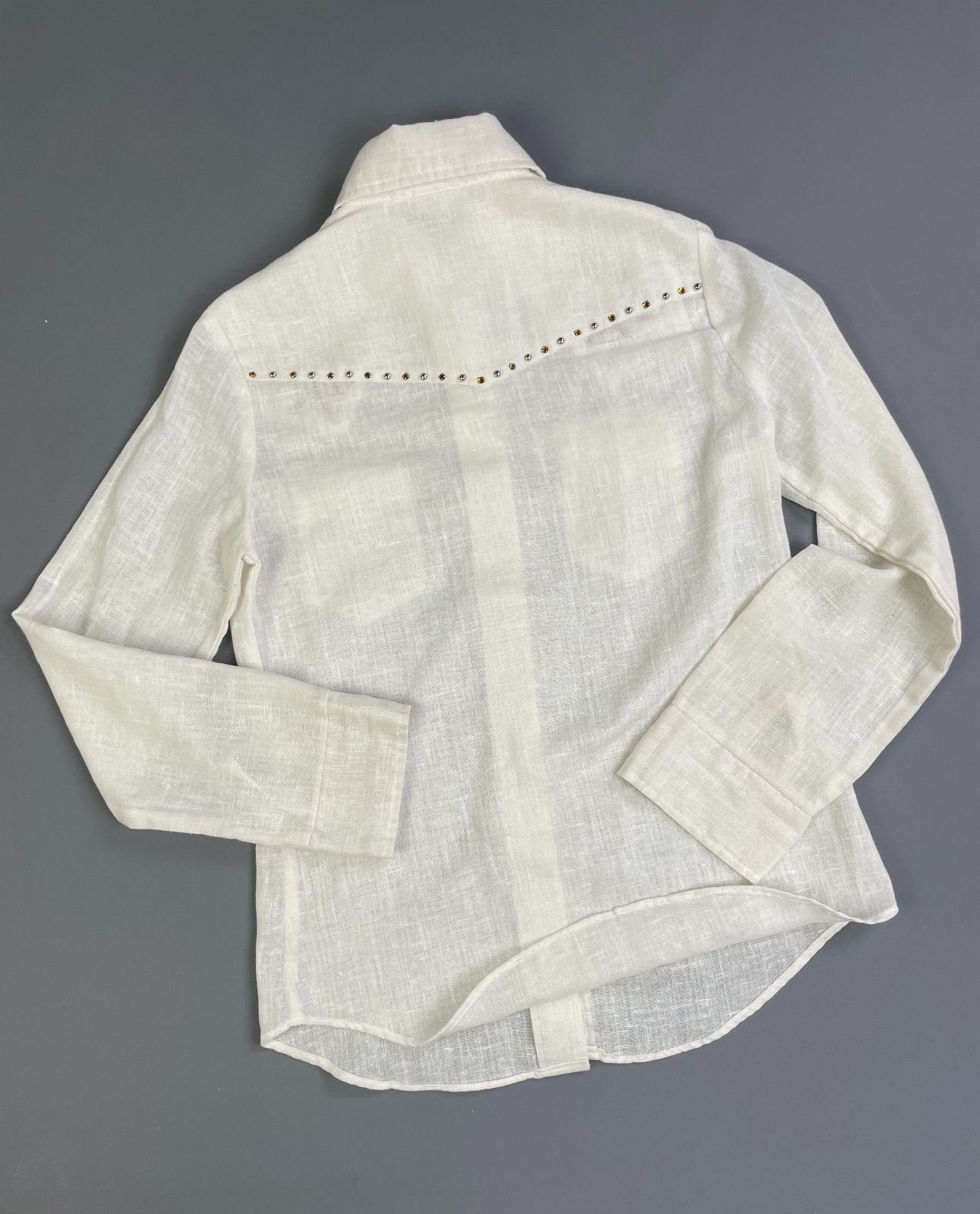 KENNINGTON 1970S SHEER GAUZE EMBROIDERED & RHINESTONE STUDDED LONG SLEEVE BUTTON DOWN SHIRT in CREME