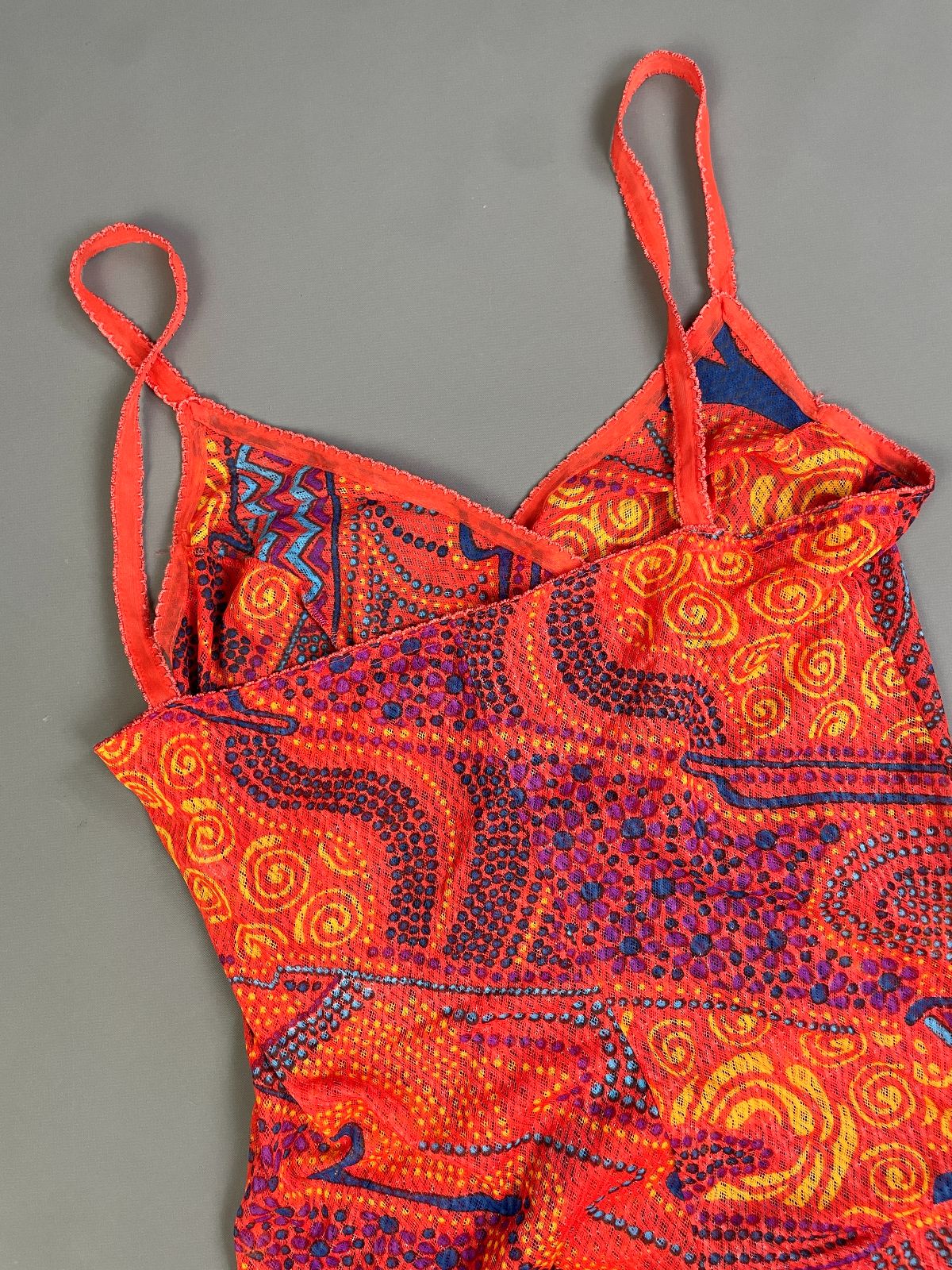 OLGA BRIGHT! 1970S SHEER PRINTED MESH CAMISOLE, NIGHTGOWN MINI DRESS in ORANGE, PURPLE