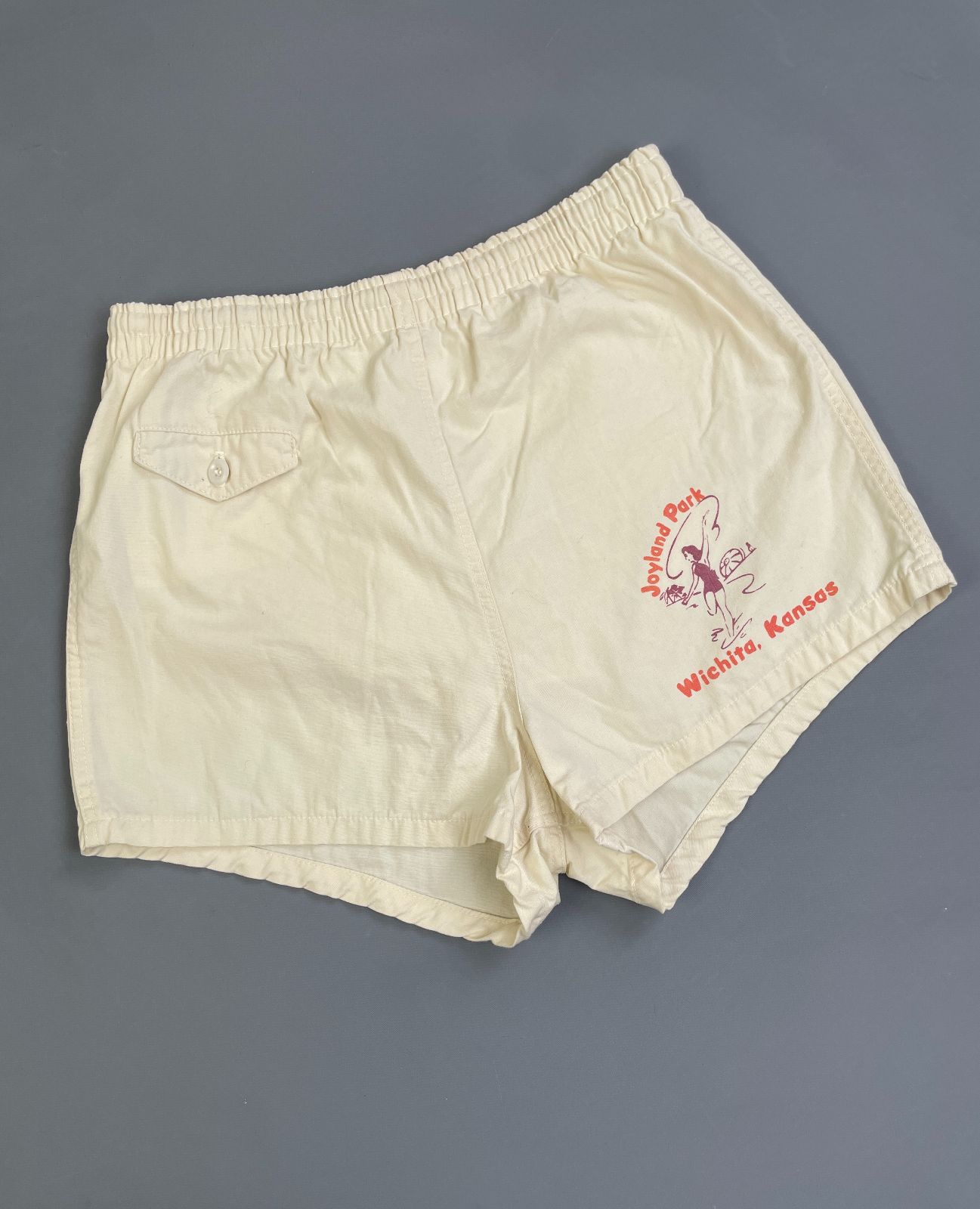 THE GERDON BERNARD CO. INC 1950S 100% COTTON JOYLAND PARK SWIMMER SHORTS, MESH LINING in CREME