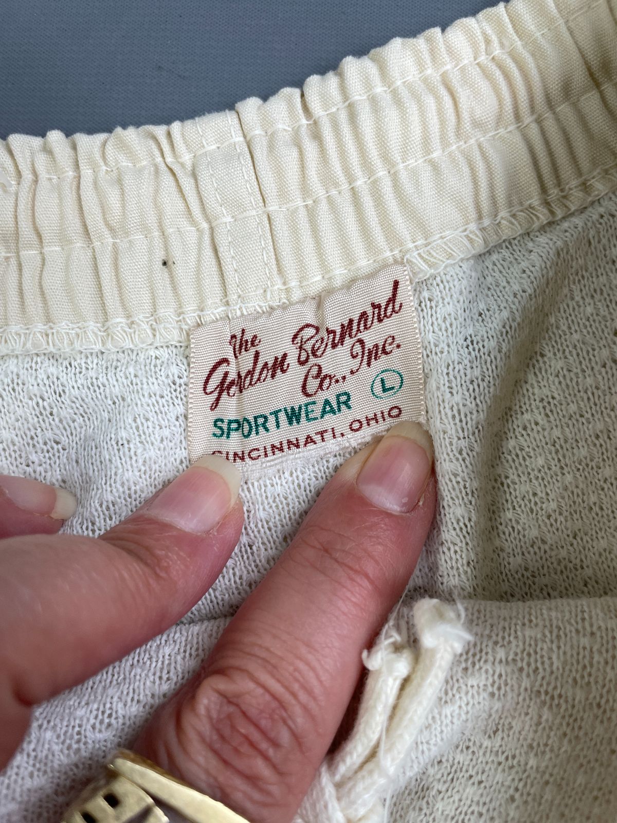 THE GERDON BERNARD CO. INC 1950S 100% COTTON JOYLAND PARK SWIMMER SHORTS, MESH LINING in CREME