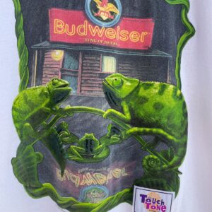 TOUCH TONE AS-IS DISTRESSED 1997 BUDWEISER SWAMP LIZARD GRAPHIC T-SHIRT in WHITE