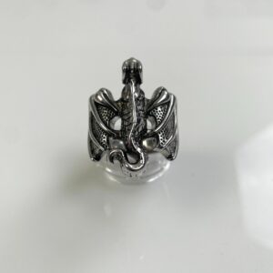 FLYING DRAGON RING HIGH POLISHED BLACKENED STAINLESS STEEL in SILVER