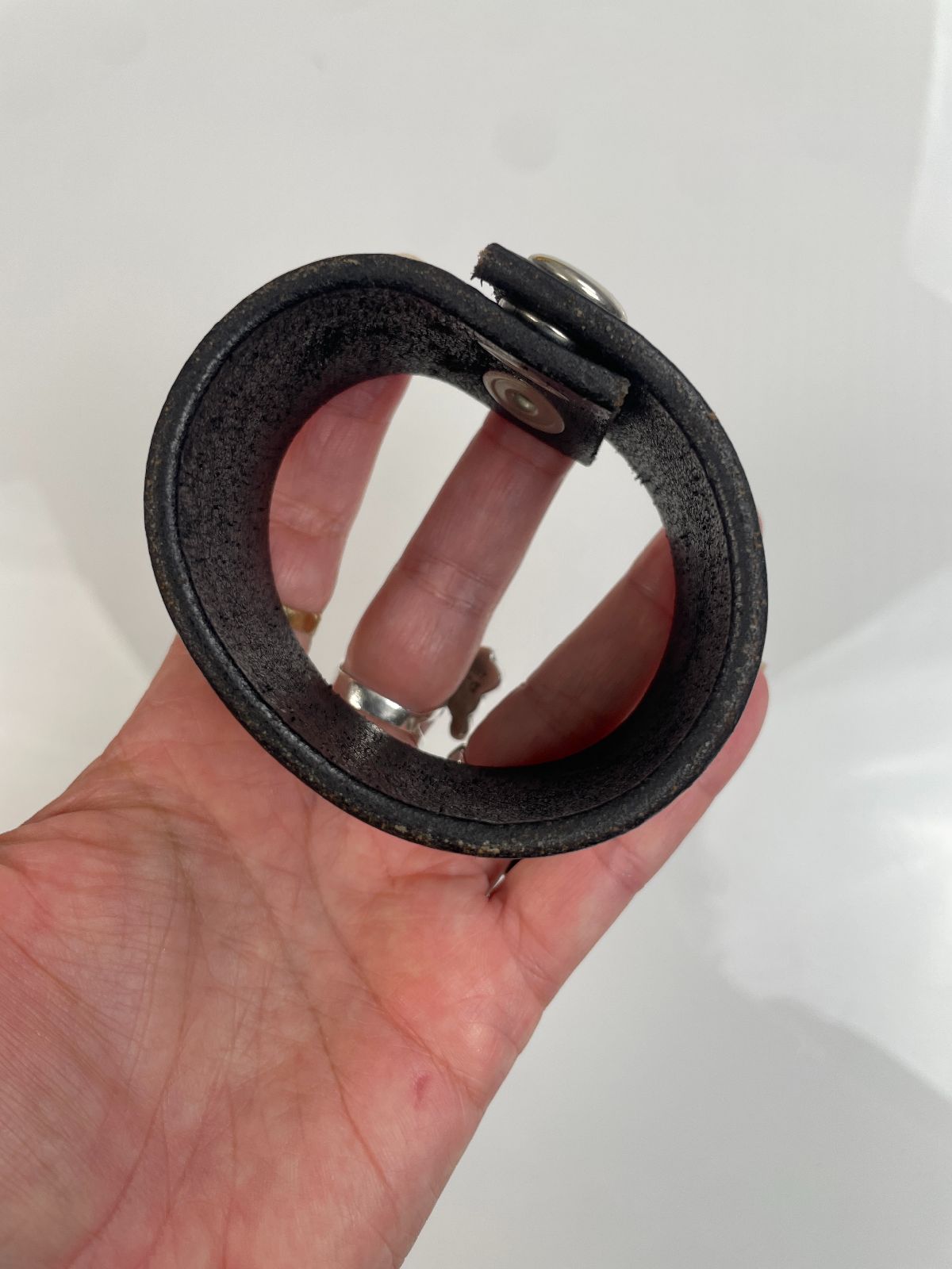 TOOLED LEATHER CUFF BRACELET, DOUBLE SNAP BUTTON CLOSURE in BLACK