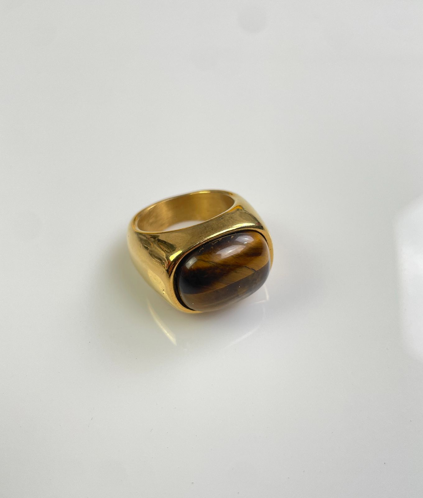 POLISHED TIGERS EYE GOLD PLATED SIGNET STYLE RING in GOLD, BROWN, YELLOW