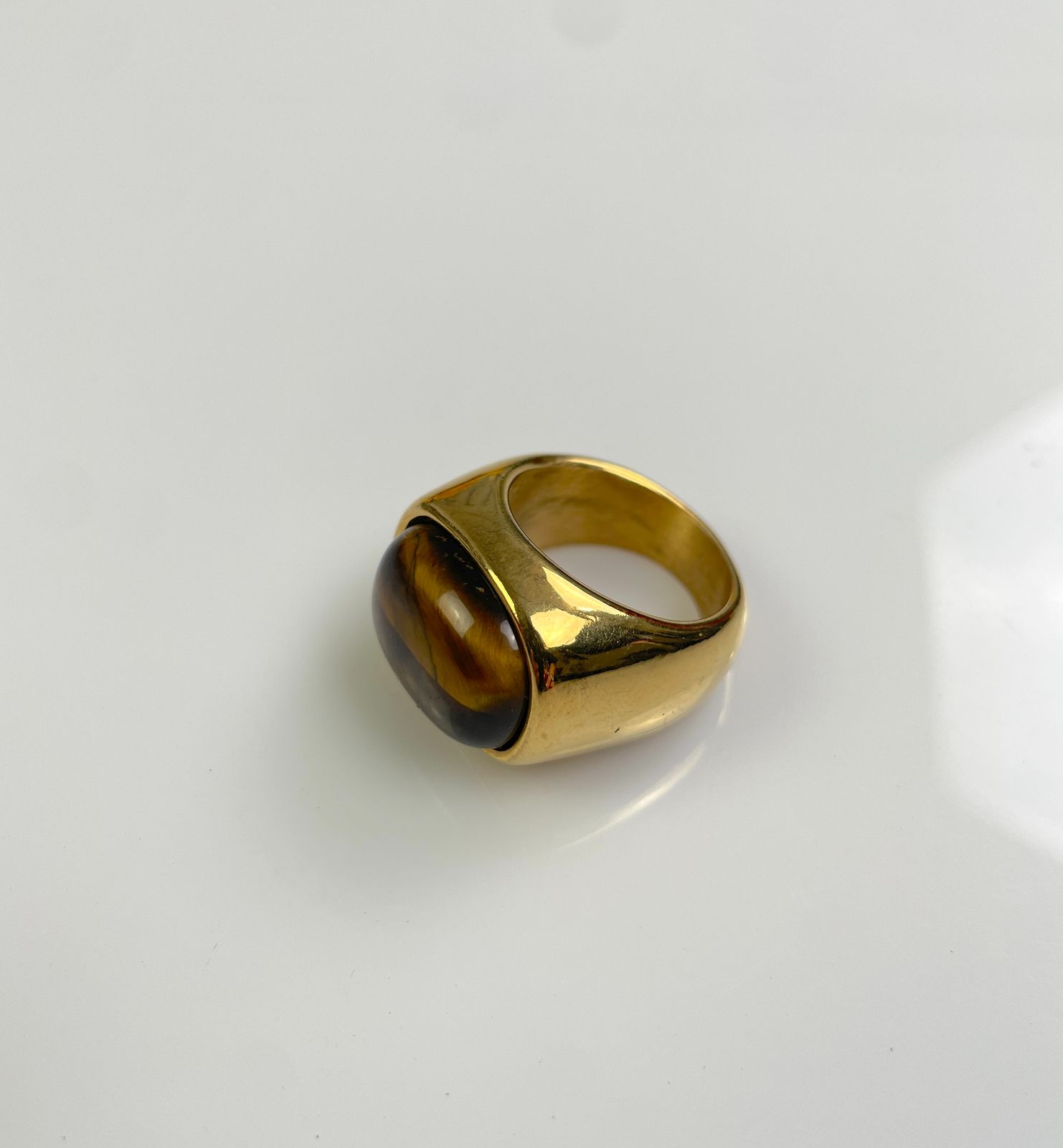 POLISHED TIGERS EYE GOLD PLATED SIGNET STYLE RING in GOLD, BROWN, YELLOW