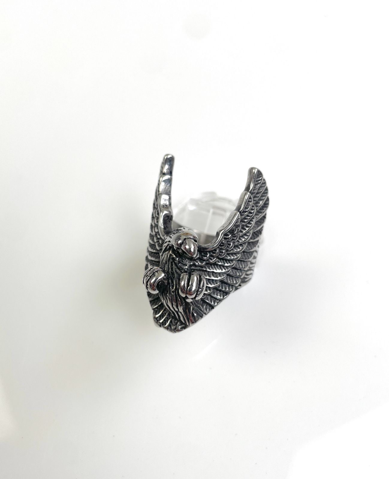 EAGLE RING HIGH POLISHED BLACKENED STAINLESS STEEL in SILVER
