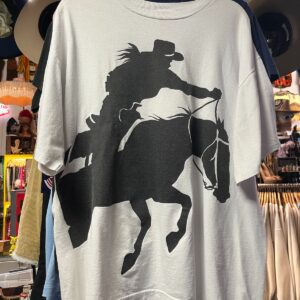 ROPER SPORT 1990S ALL OVER PRINT RIDING COWBOY GRAPHIC SINGLE STITCH T-SHIRT in WHITE