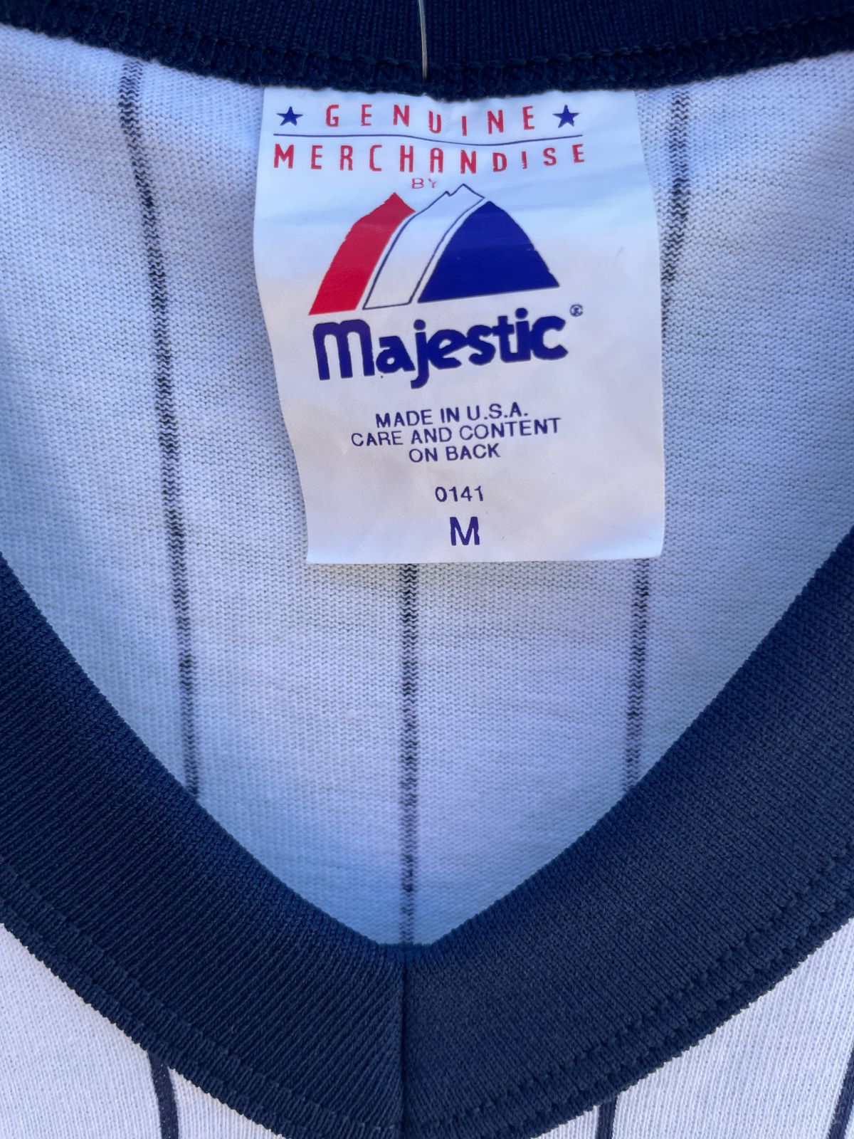 Majestic LITTLE NEW YORK YANKEES PIN STRIPED COTTON JERSEY TOP in WHITE, BLACK