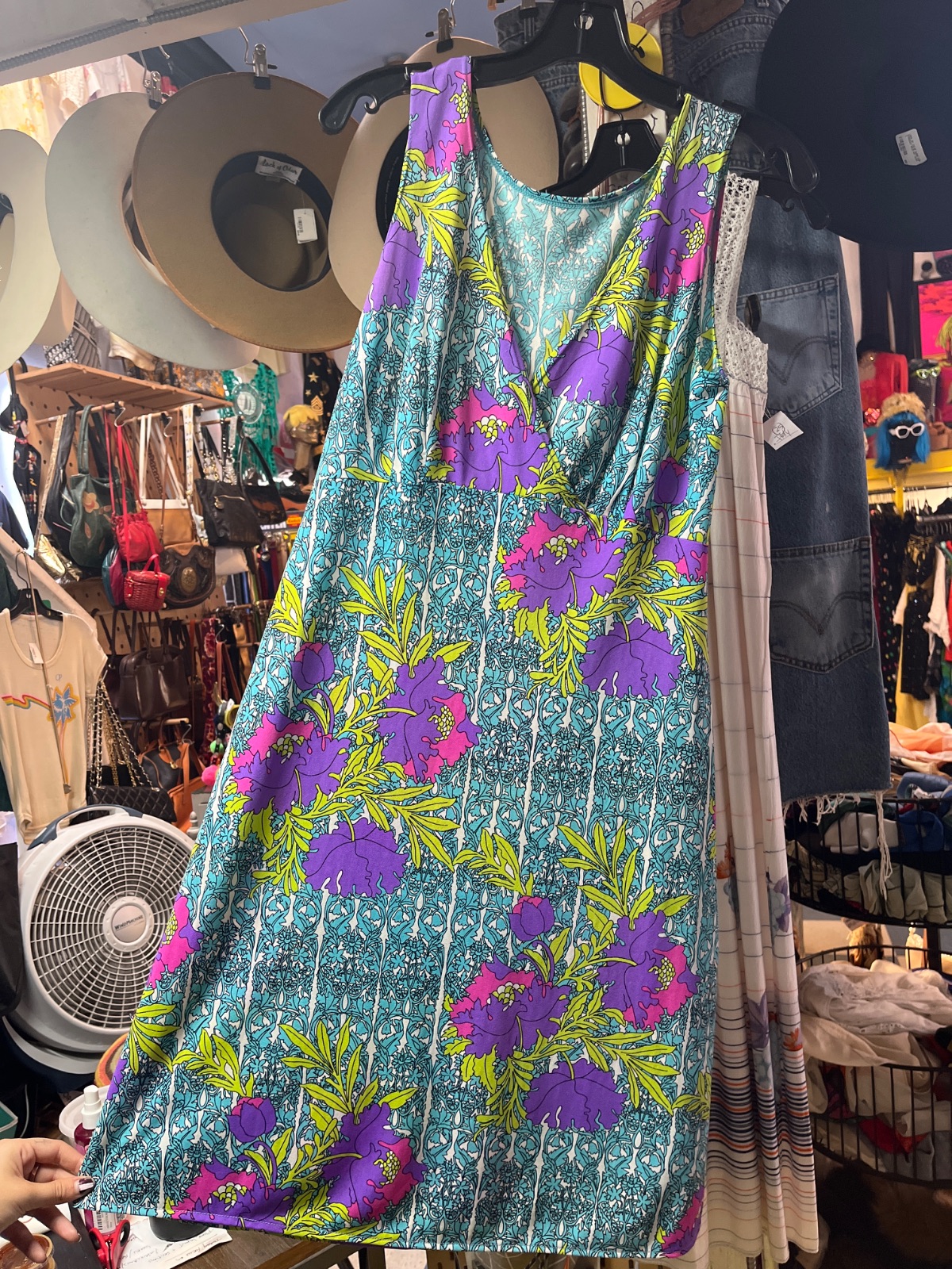 IMEC *AS-IS* FROM ITALY! 1970S PSYCHEDELIC FLORAL PRINT SLEEVELESS V-NECK MIDI DRESS - MADE IN ITALY in PURPLE, GREEN, BLUE, PINK, WHITE