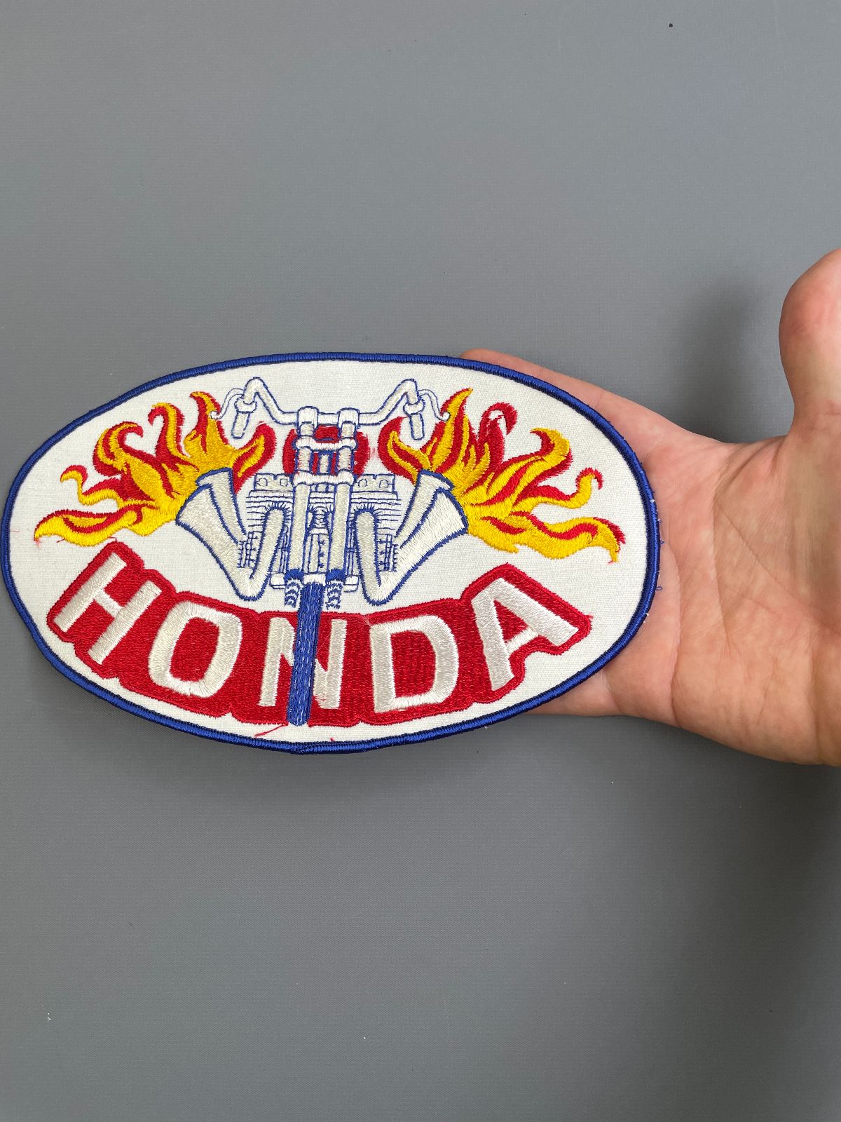 HUGE! 1970S OVAL EMBROIDERED HONDA MOTORS BACK PATCH *DEADSTOCK in WHITE, BLUE