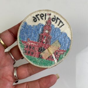 *AS-IS* 1776 - 1976 - 200 BICENTENNIAL  EMBROIDERED SEW-ON PATCH