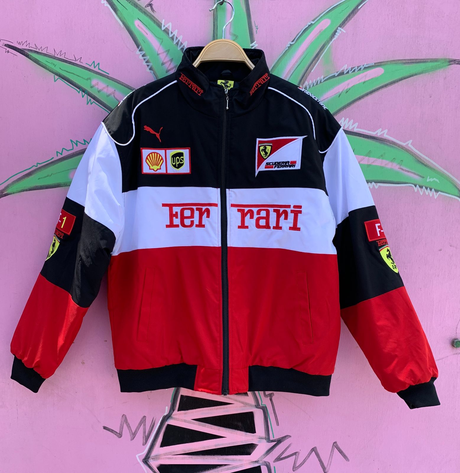 FERRARI FERRRI COLORBLOCK F1 RACING JACKET in BLACK, WHITE, RED
