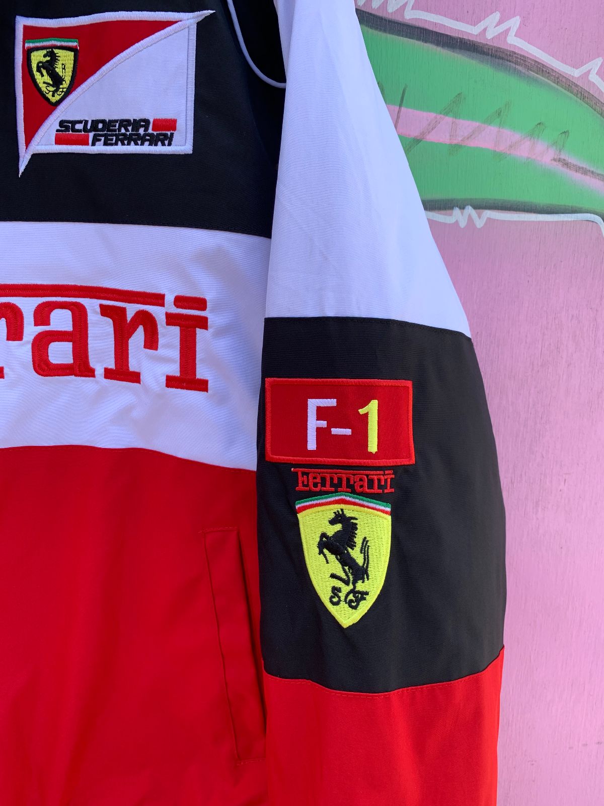 FERRARI FERRRI COLORBLOCK F1 RACING JACKET in BLACK, WHITE, RED
