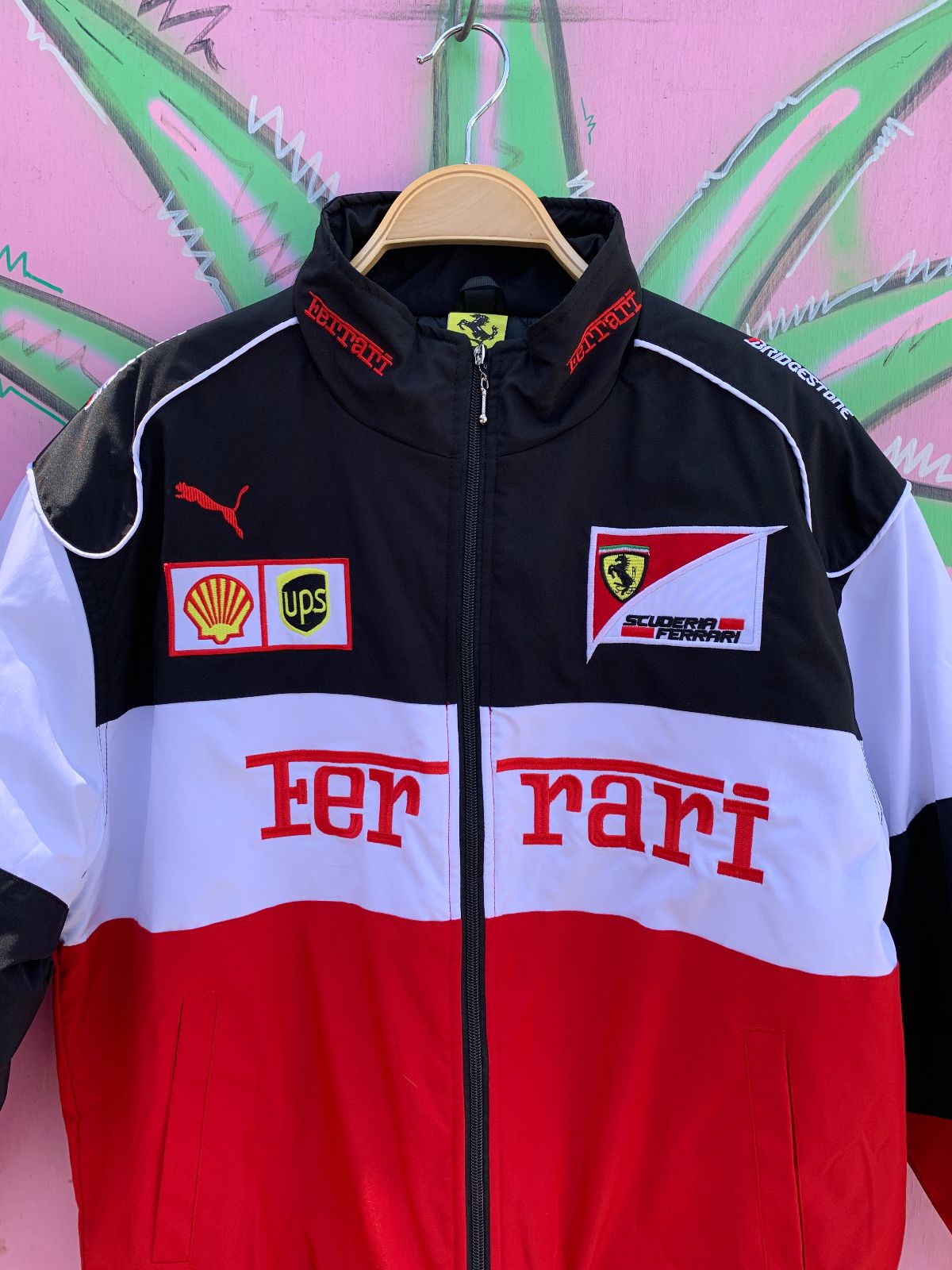 FERRARI FERRRI COLORBLOCK F1 RACING JACKET in BLACK, WHITE, RED