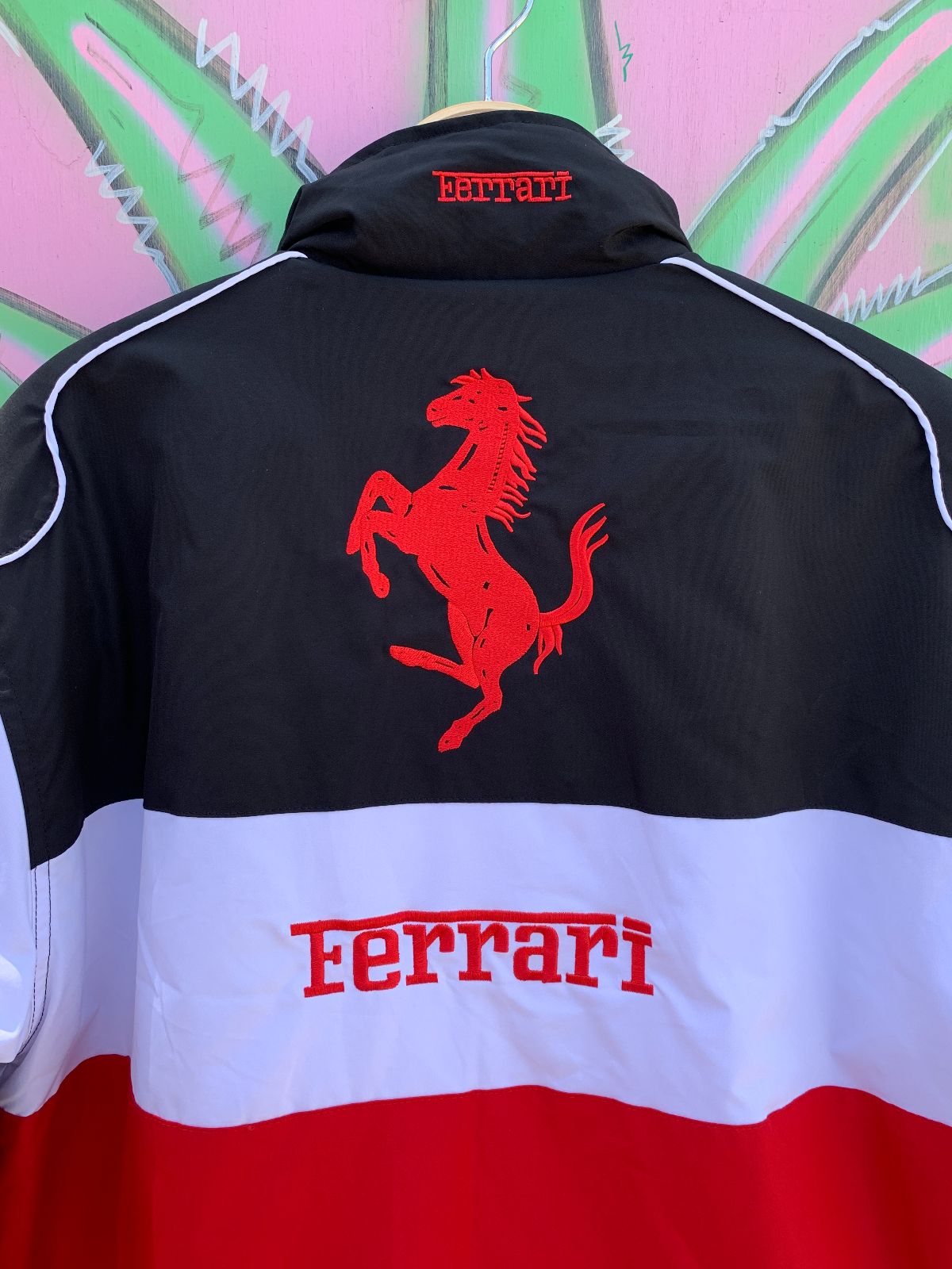 FERRARI FERRRI COLORBLOCK F1 RACING JACKET in BLACK, WHITE, RED