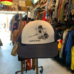 RETRO PUERTO RICO GRAPHIC SNAPBACK HAT in NAVY, WHITE