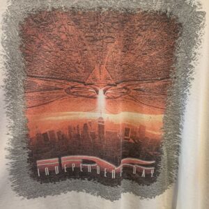 AAA *AS-IS* 1996 INDEPENDENCE DAY GRAPHIC SINGLE STITCH T-SHIRT HOLLYWOOD VIDEO PROMO in WHITE