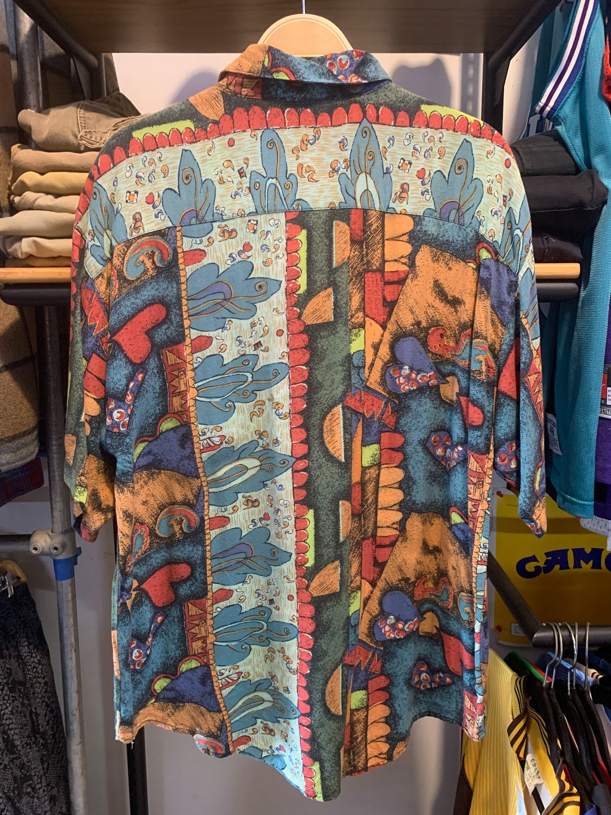 M.E. SPORT 1990S FUNKY PRINT SHORT SLEEVE BUTTON DOWN RAYON SHIRT in BLUE, ORNAGE