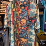 1990S FUNKY PRINT SHORT SLEEVE BUTTON DOWN RAYON SHIRT