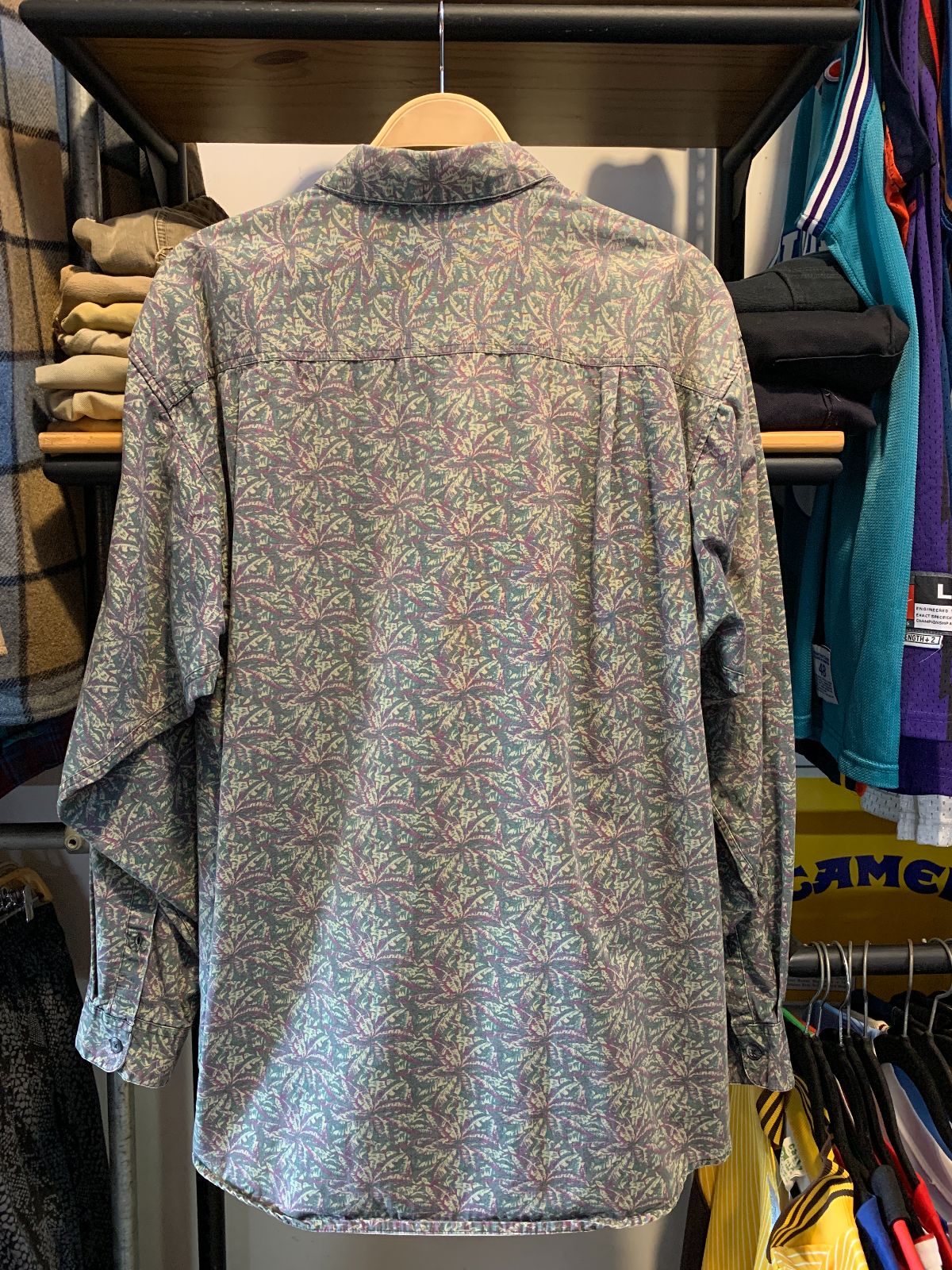 1990S 100% COTTON PALM PRINT LONG SLEEVE BUTTON DOWN SHIRT in GREEN, PURPLE