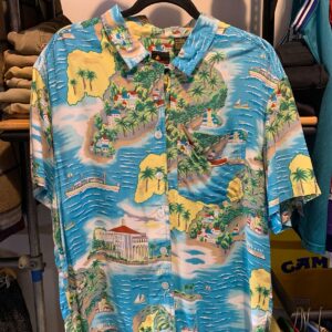LIZ SPORT 1980S LADIES RAYON SEASIDE VILLAGE PRINT SHIRT in BLUE, YELLOW