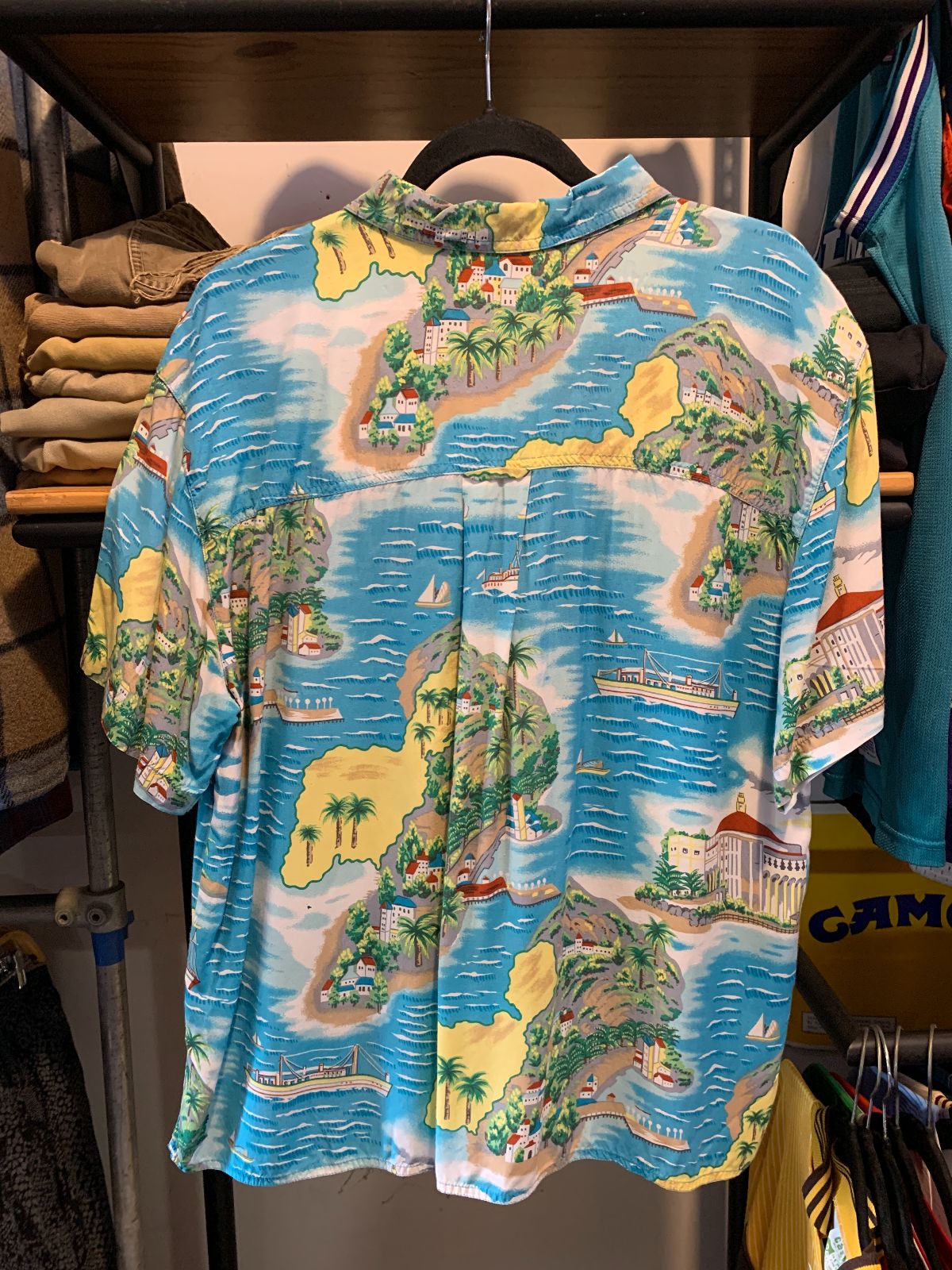 LIZ SPORT 1980S LADIES RAYON SEASIDE VILLAGE PRINT SHIRT in BLUE, YELLOW
